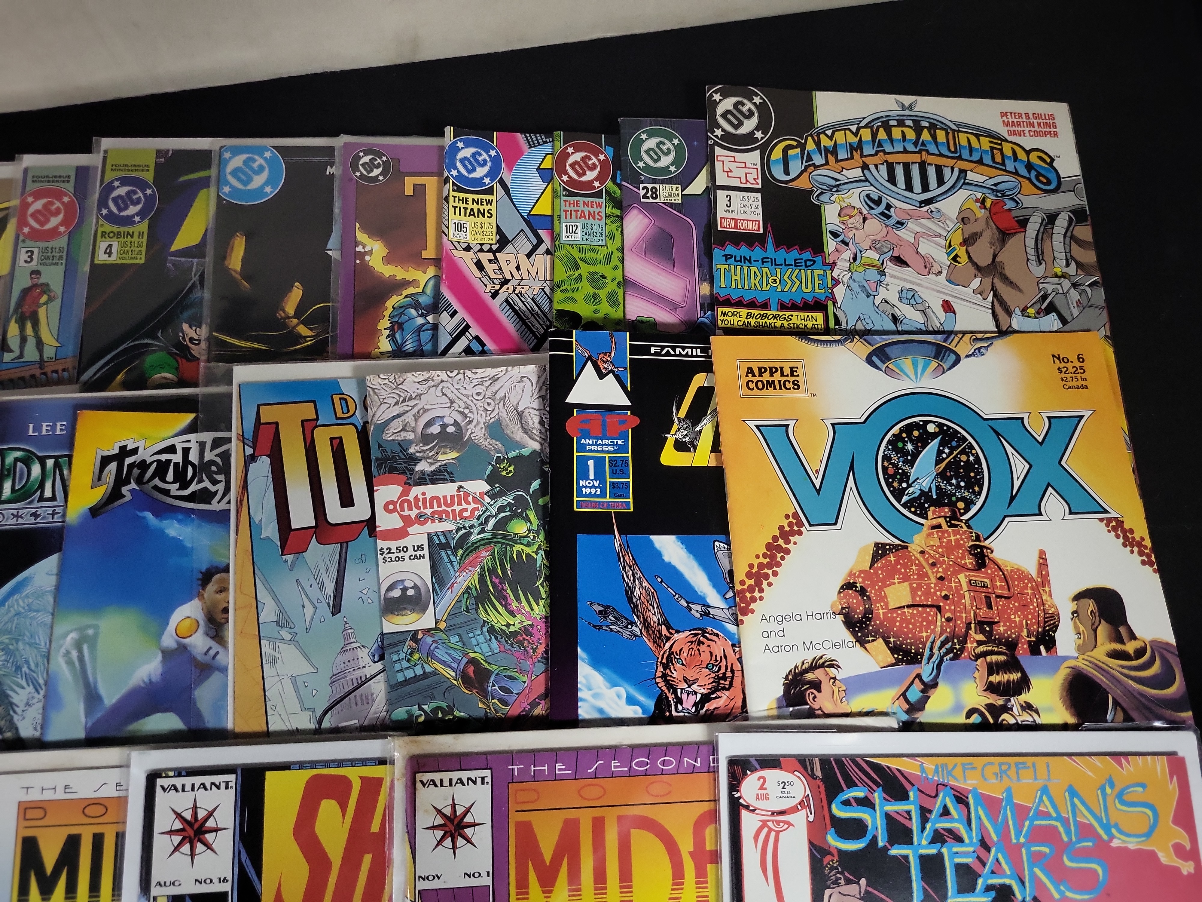 I04581 | Assortment of 1990s Modern Age Comics