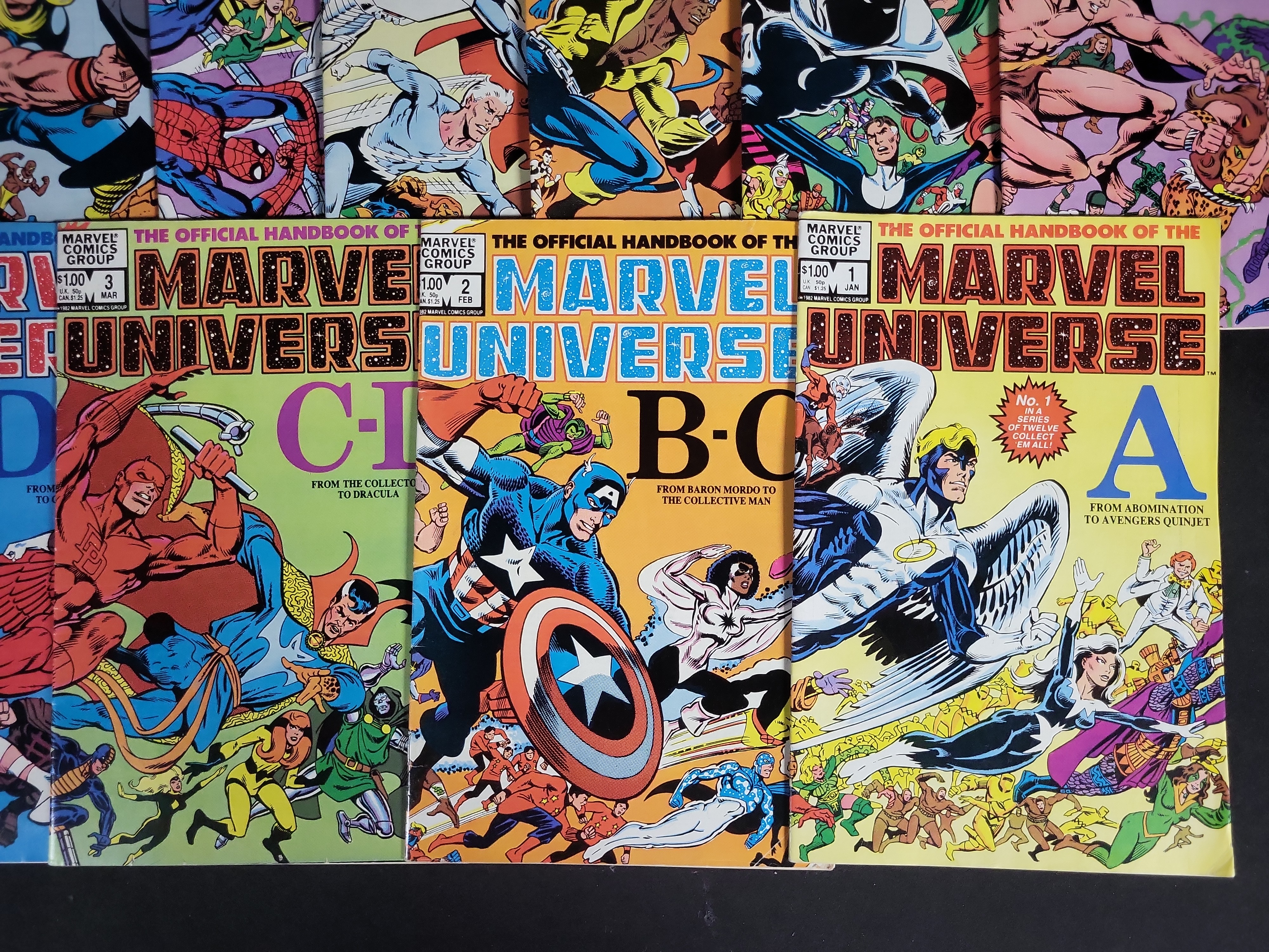 I04594 | Group of Marvel Universe Comic Books
