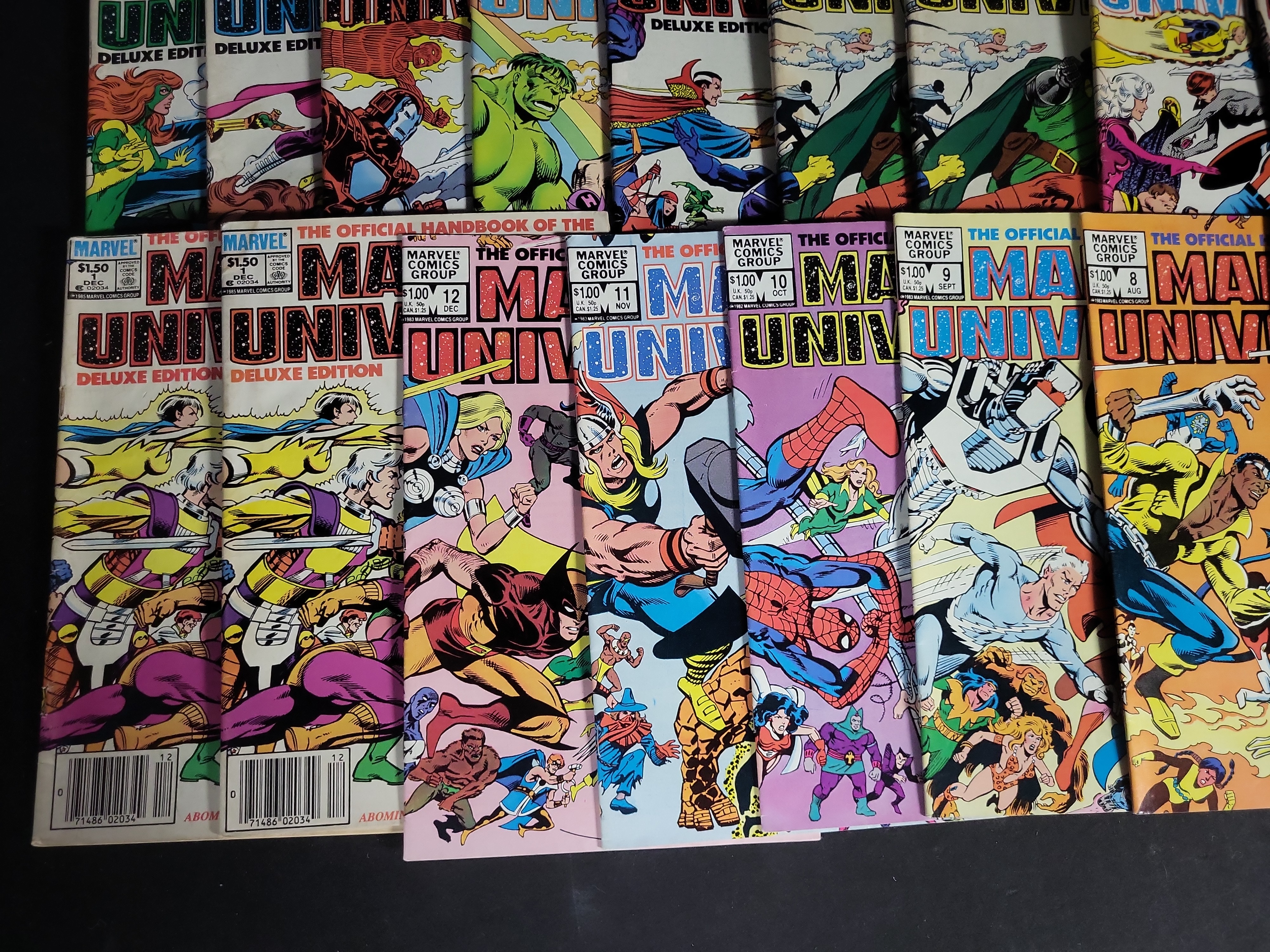 I04594 | Group of Marvel Universe Comic Books
