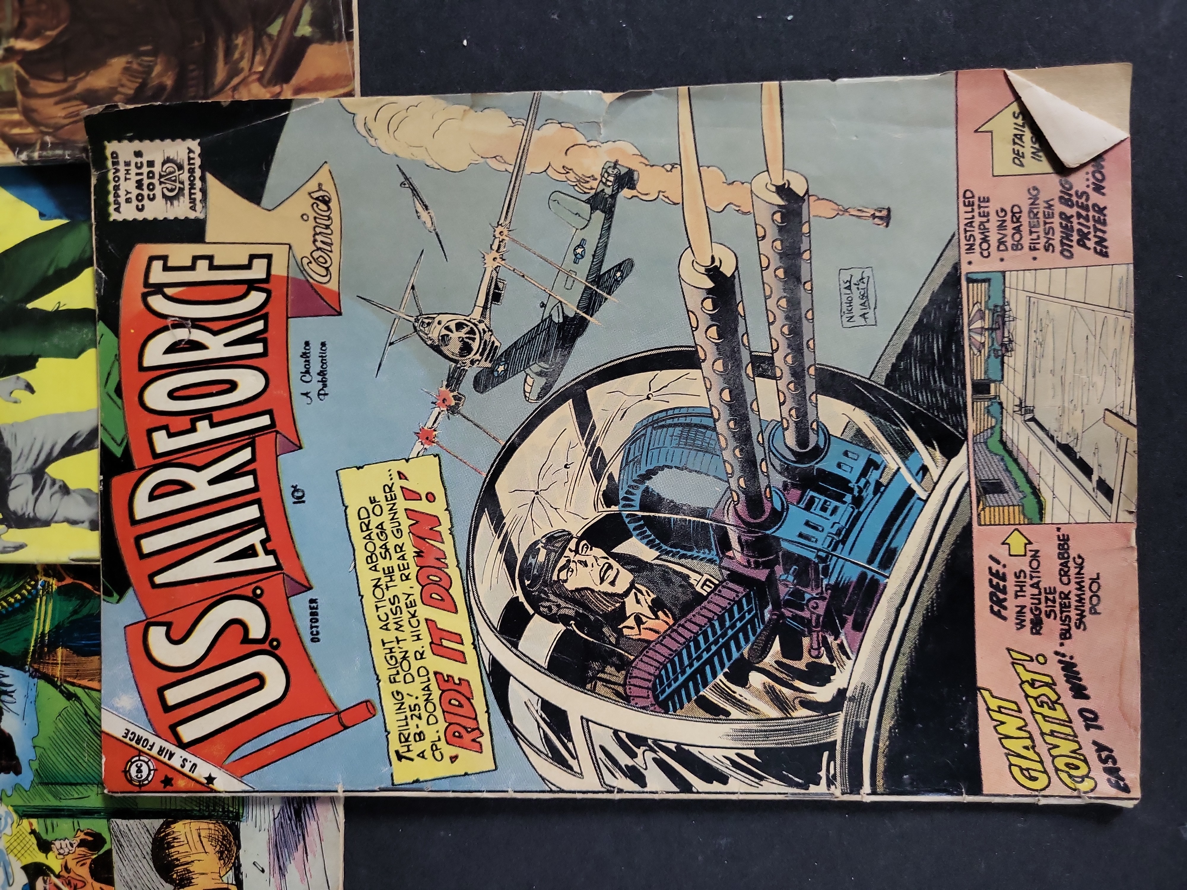 I04628 | Collection of 21 Vintage Comic Books