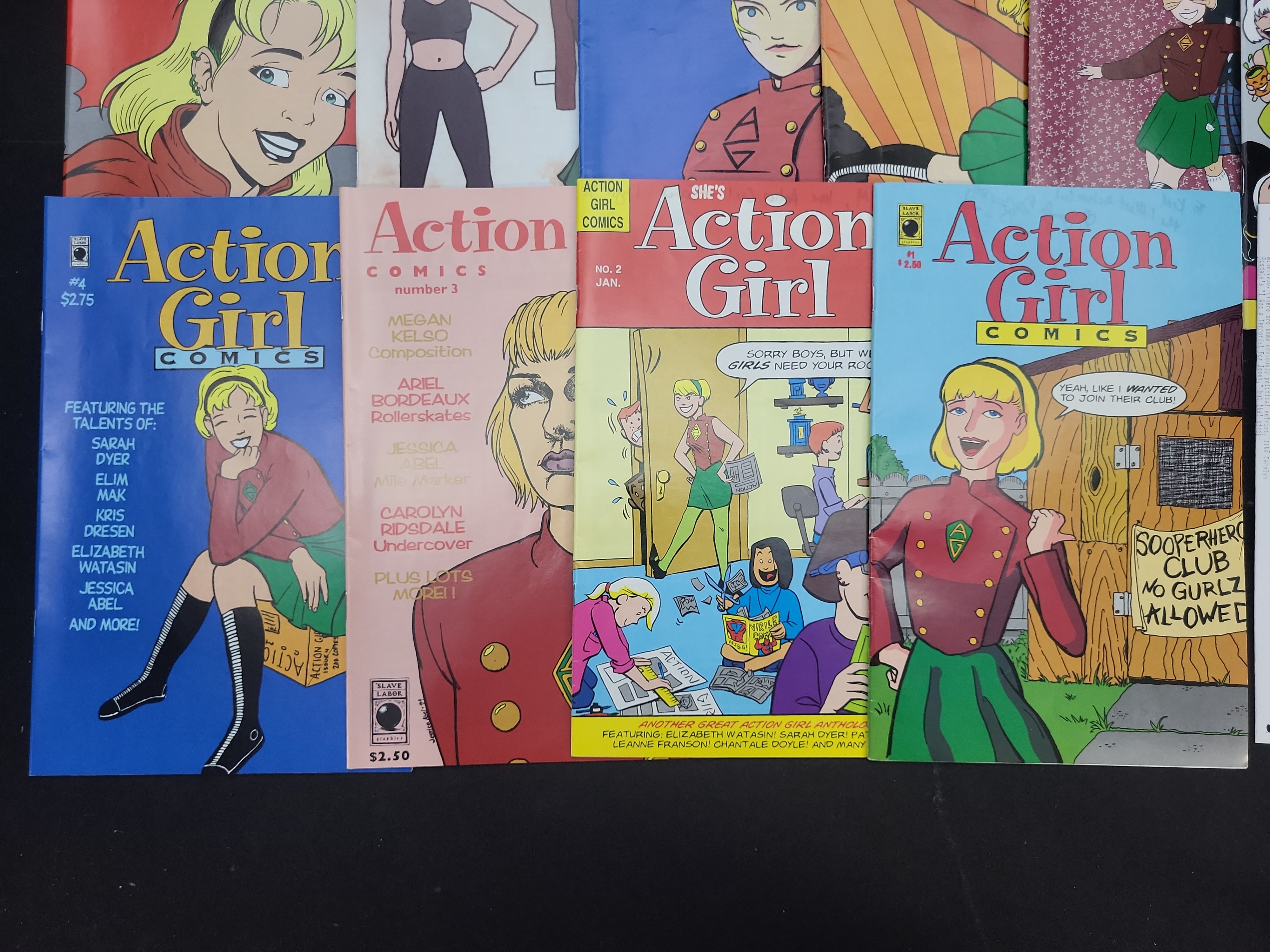 I03984 | Sarah Dyer Action Girl Comics Group