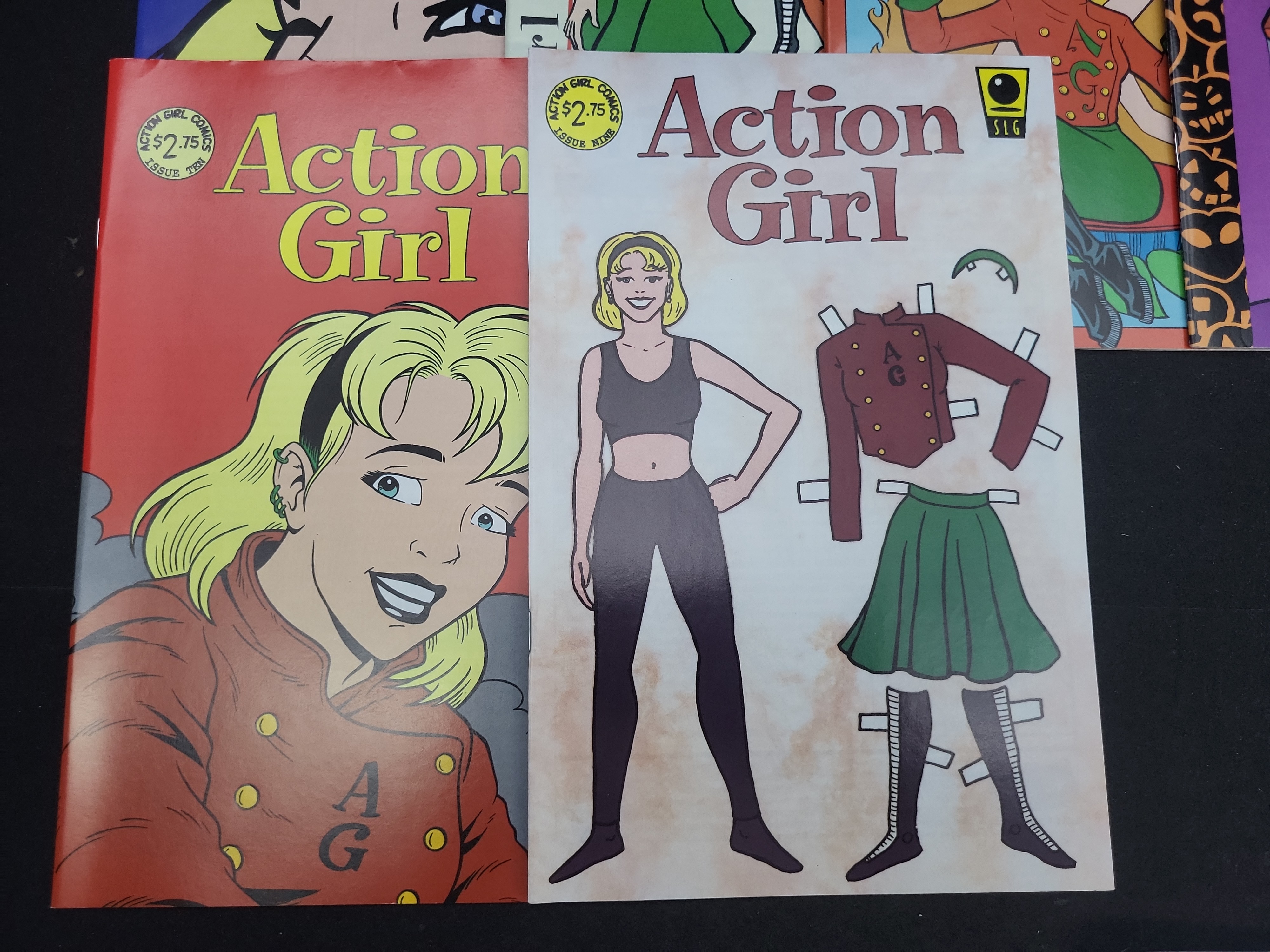 I03984 | Sarah Dyer Action Girl Comics Group