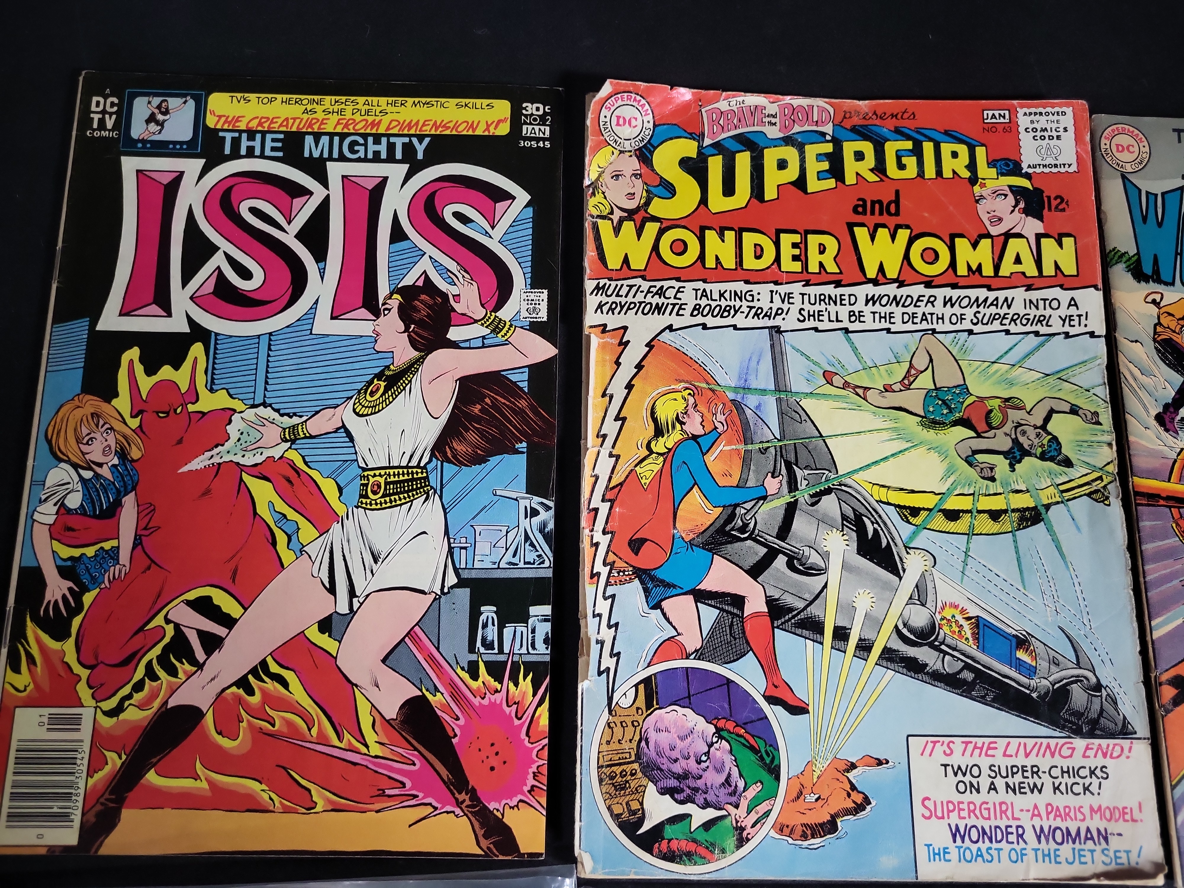 I04502 | Assortment of Vintage DC Comics