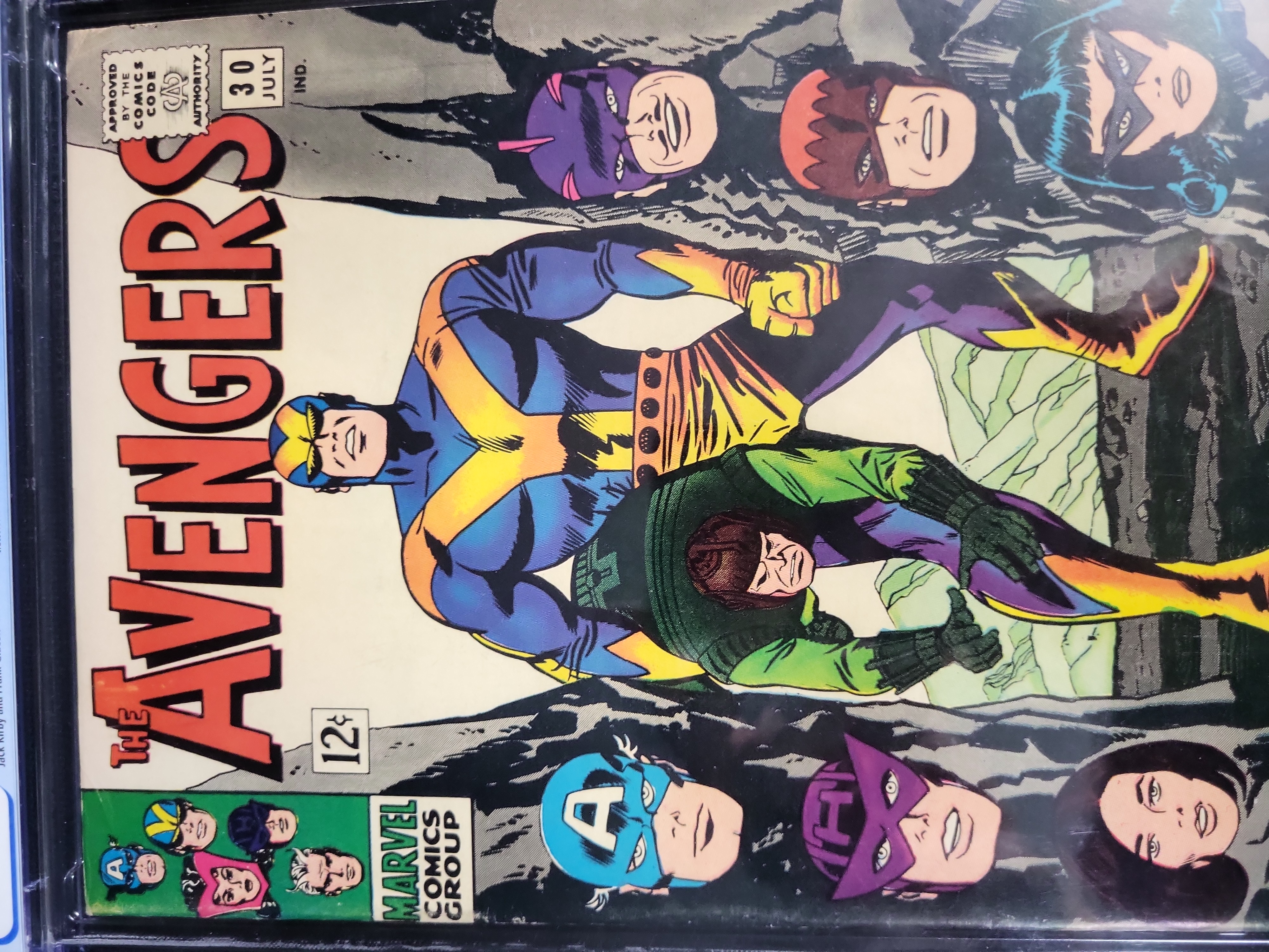 I04855 | Avengers #30 CGC Graded 6.5