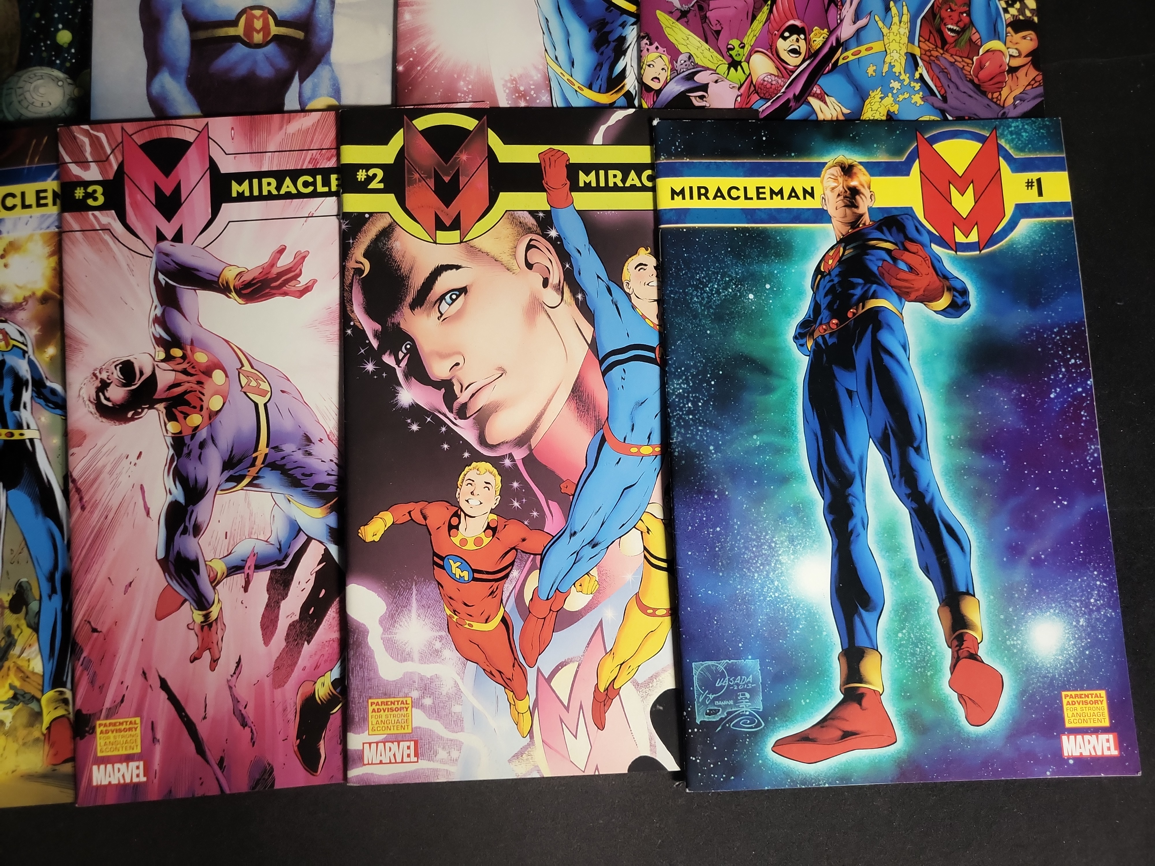 I04070 | Collection of Miracleman Comic Books