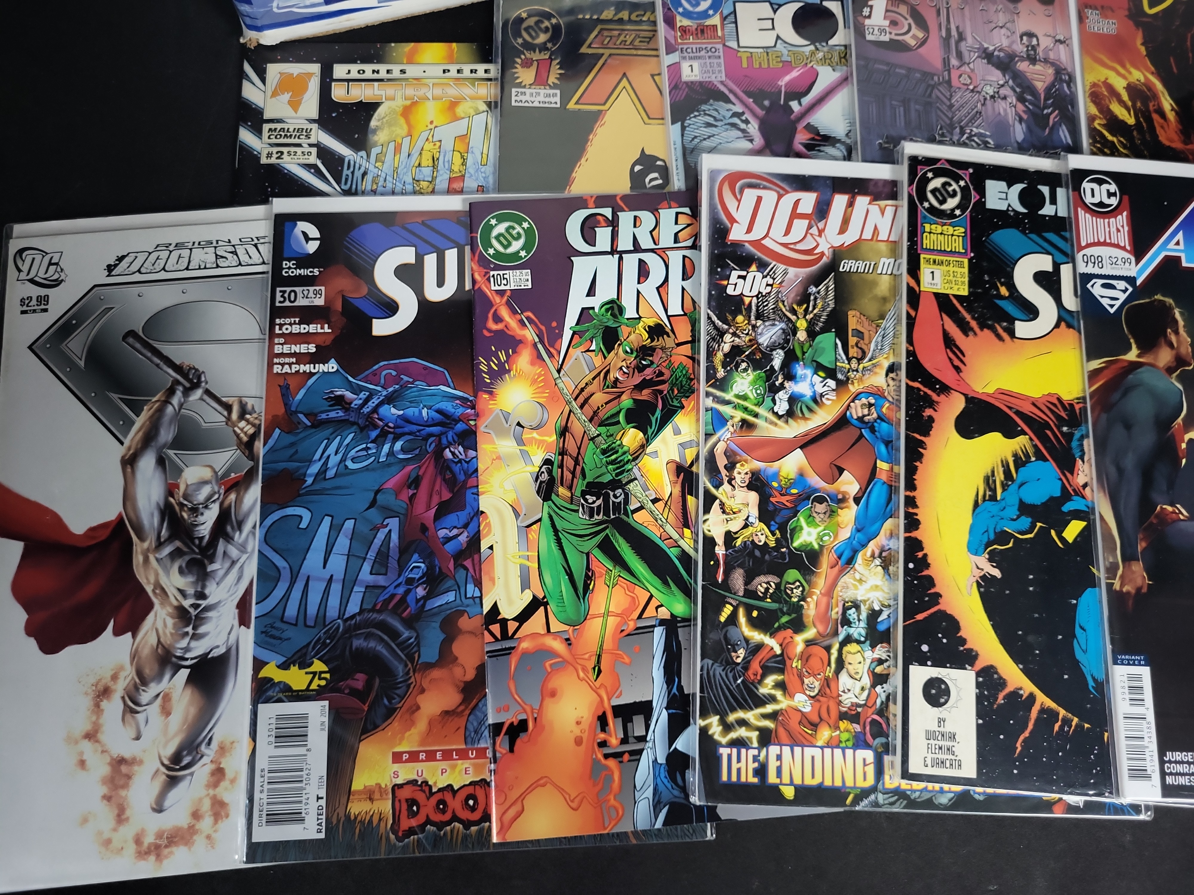 I04513 | DC Comic Book Bulk Collection