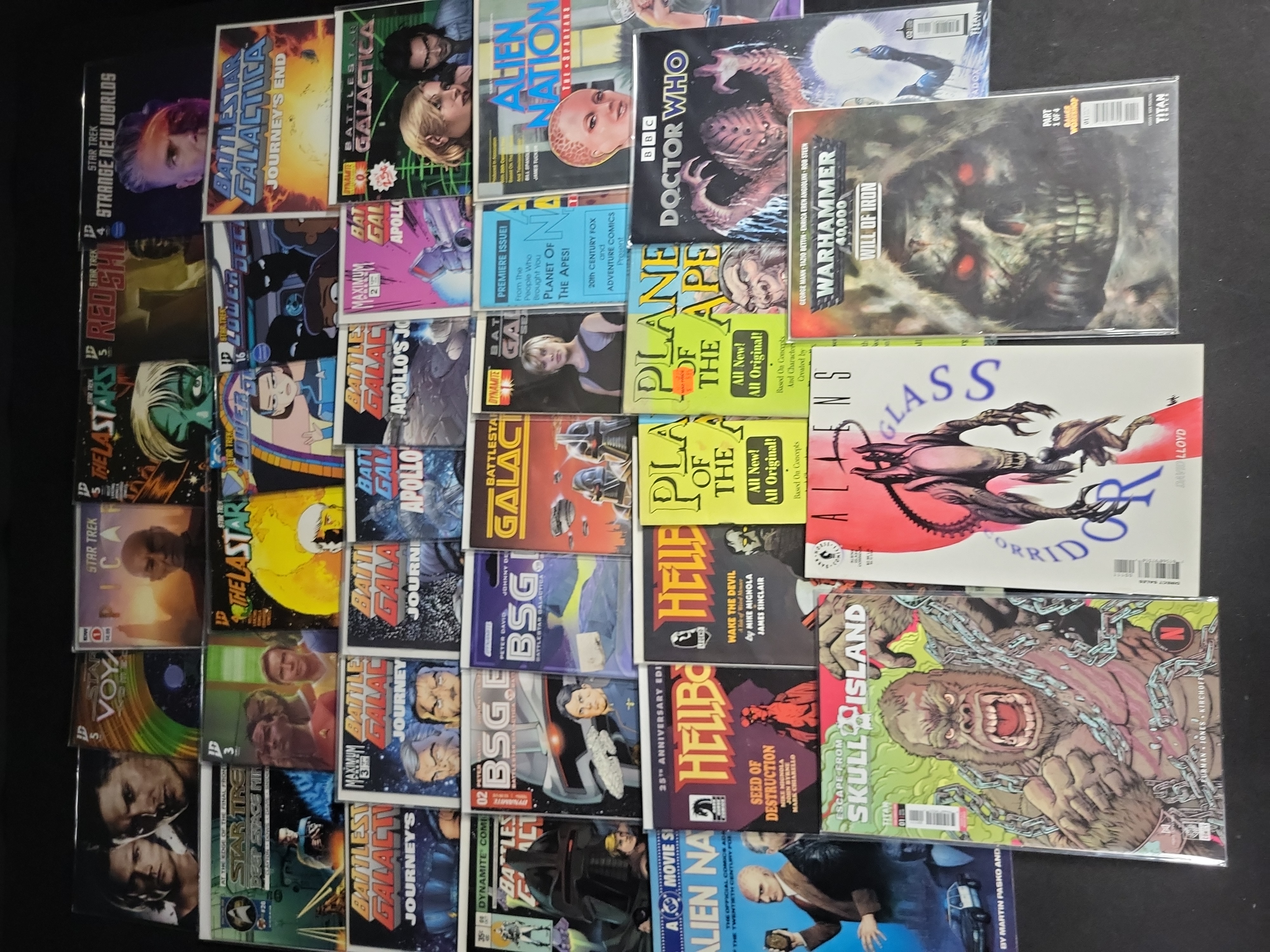 I04542 | Collection of 35 Sci-Fi Comics
