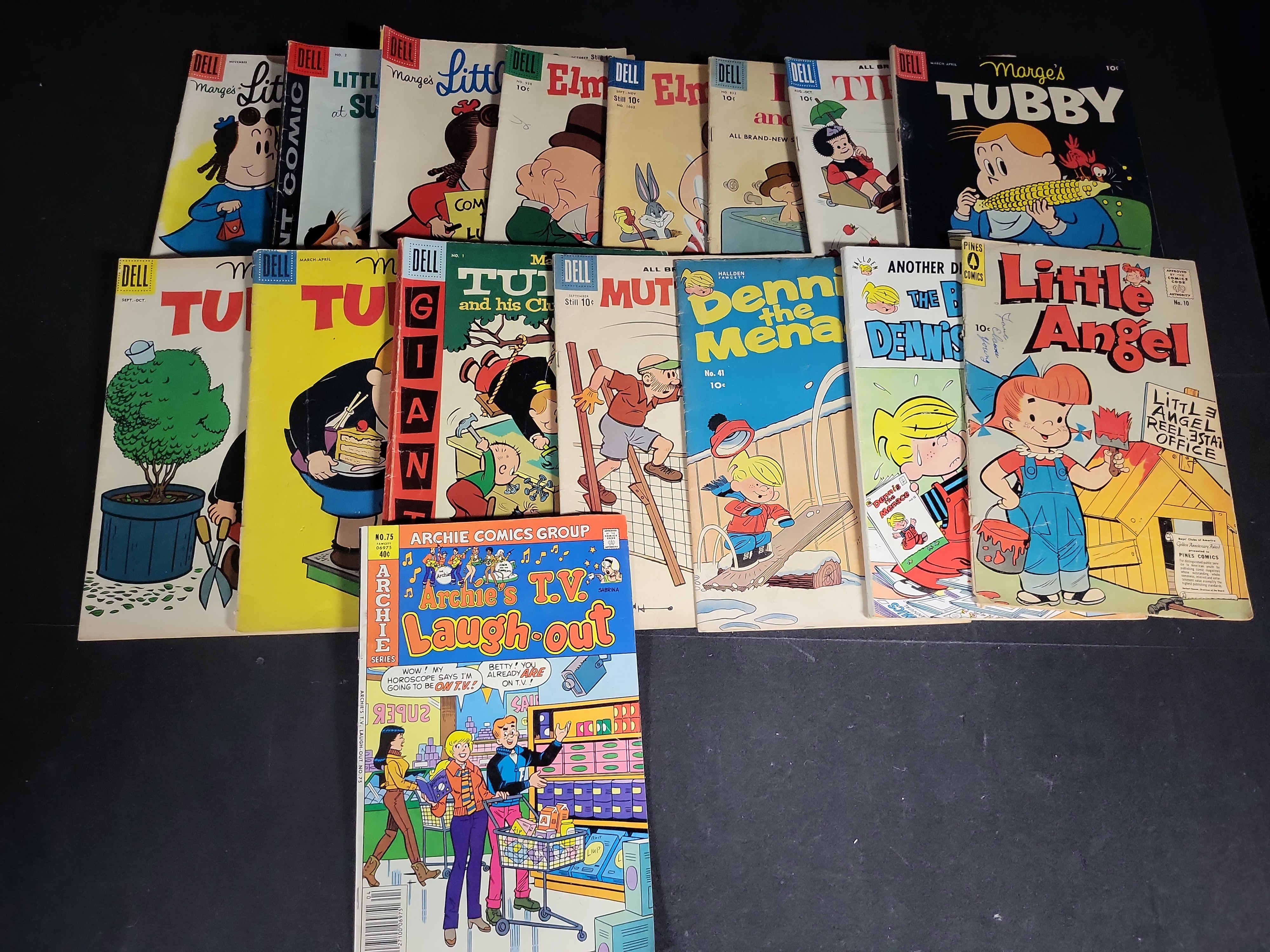 I04624 | Collection of Eighteen Vintage Comic Books