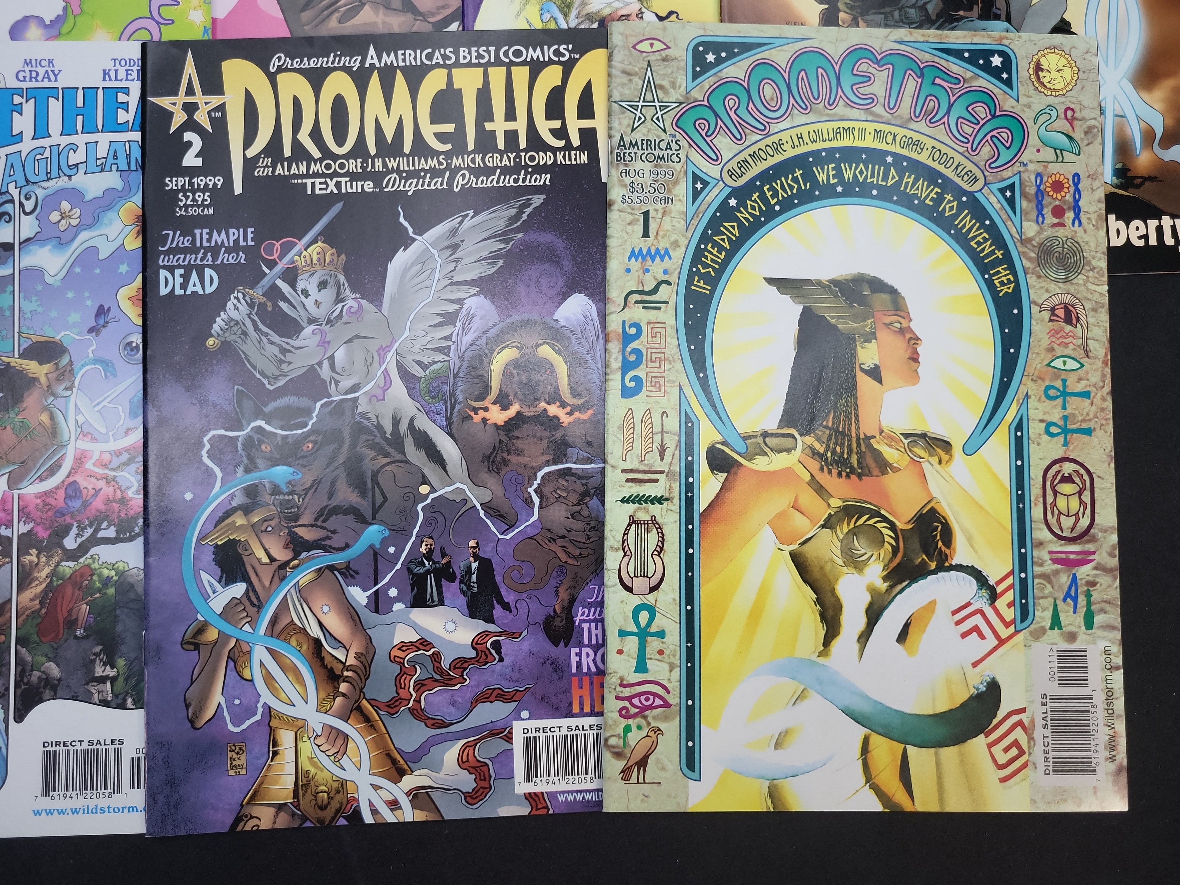 I03985 | Promethea Comic Book Collection, Issues 1-26