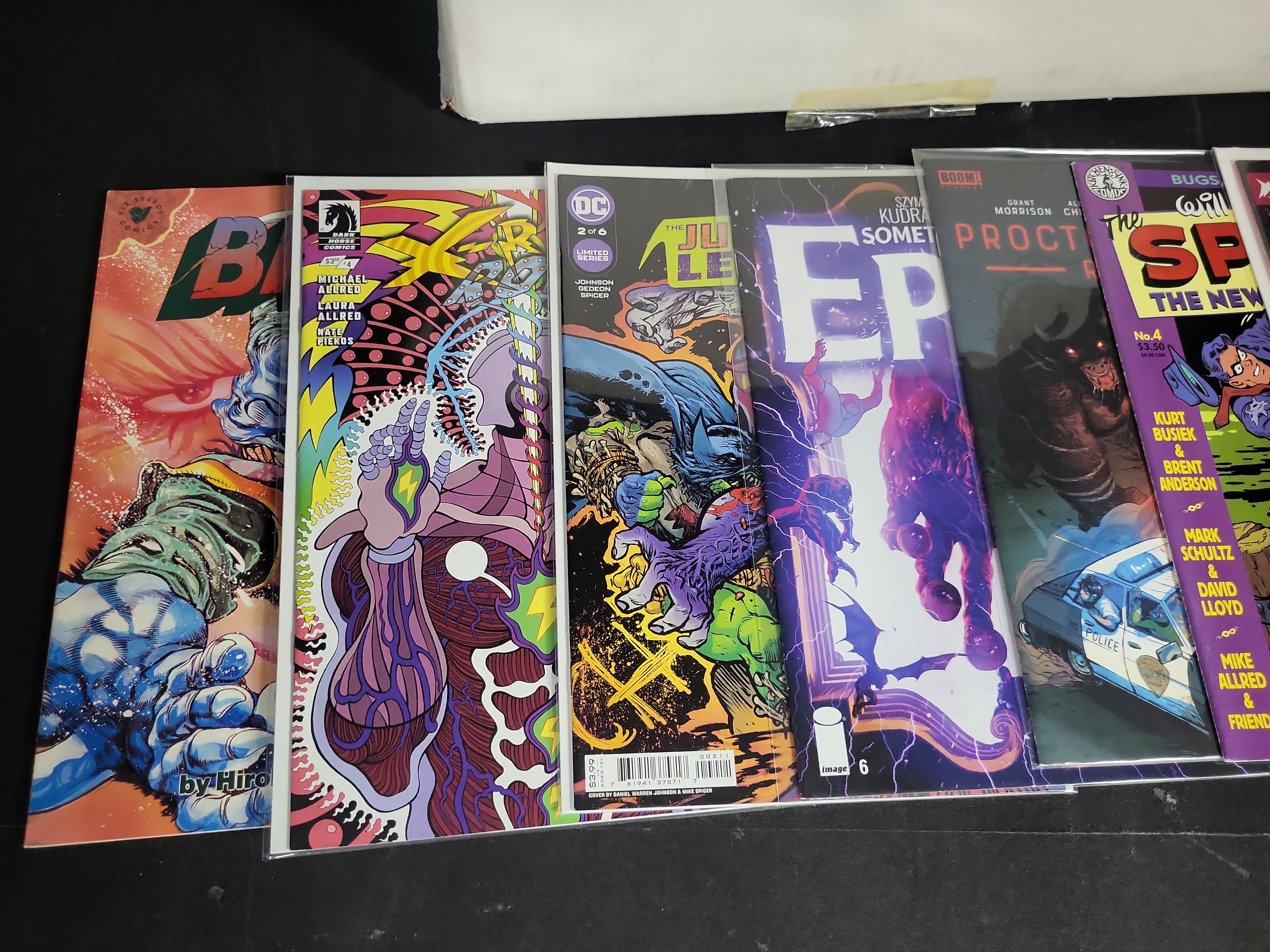 I04617 | Collection of Modern Age Comic Books
