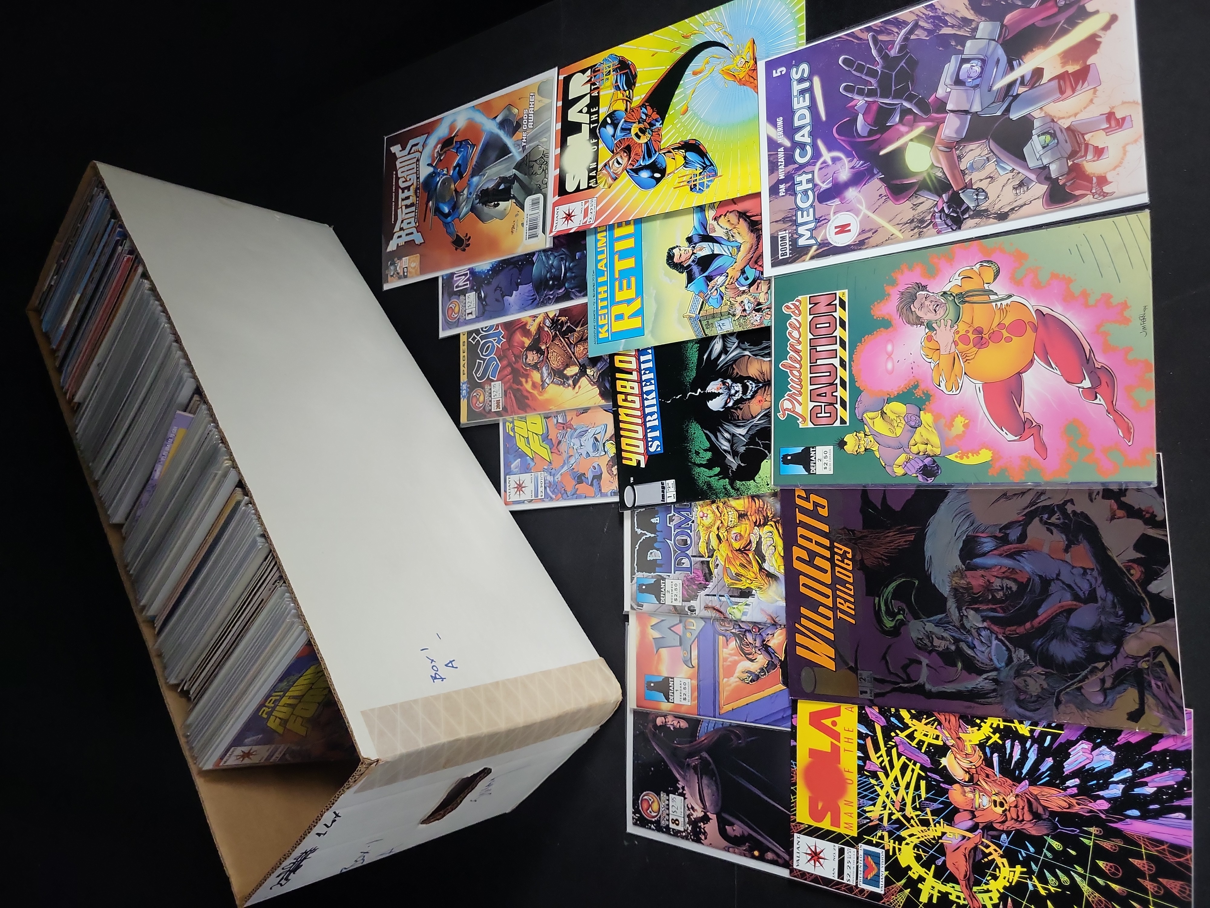 I04497 | Assortment of 1990s and Modern Comics