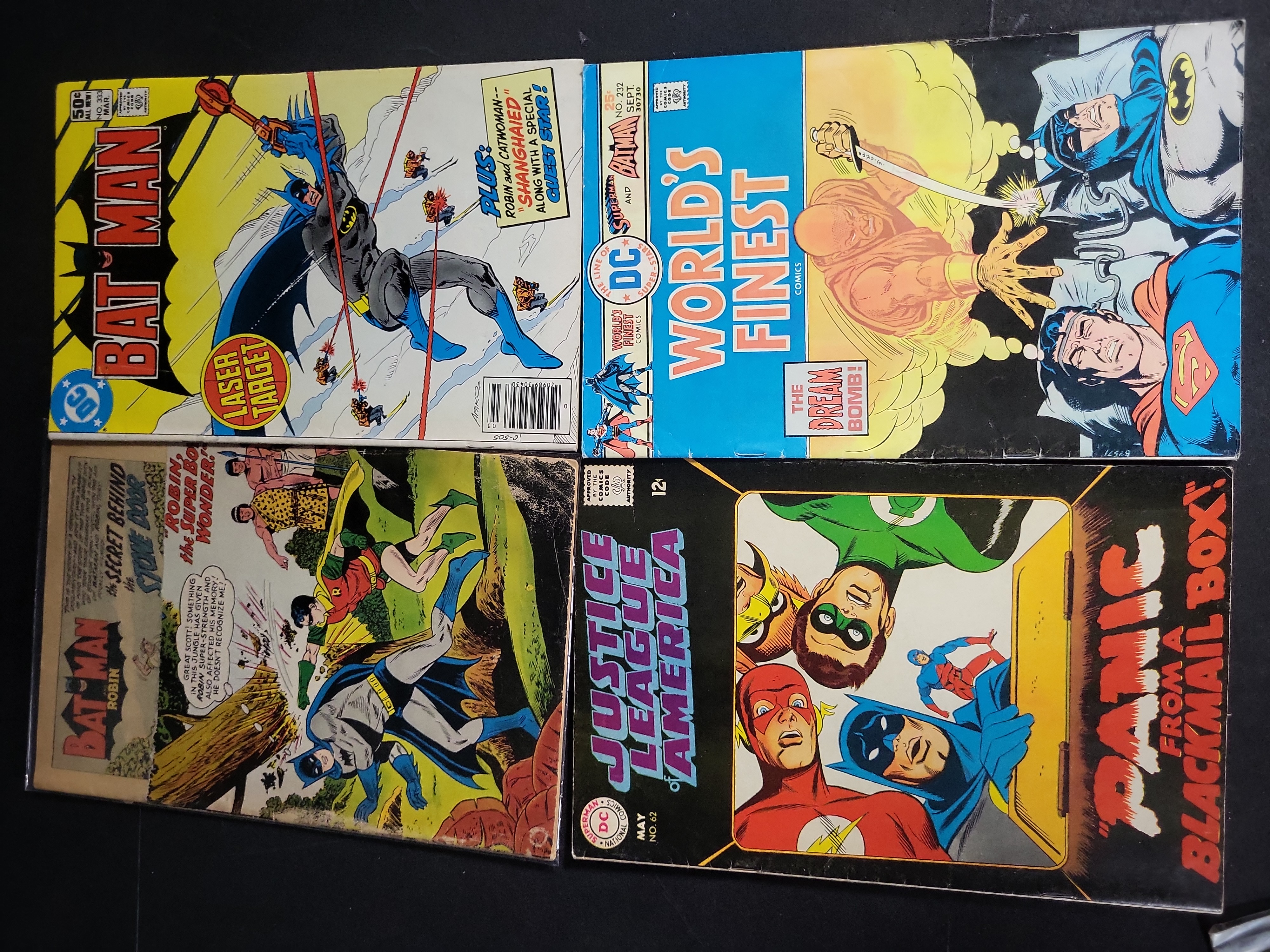 I04561 | Eight Vintage Batman DC Comics