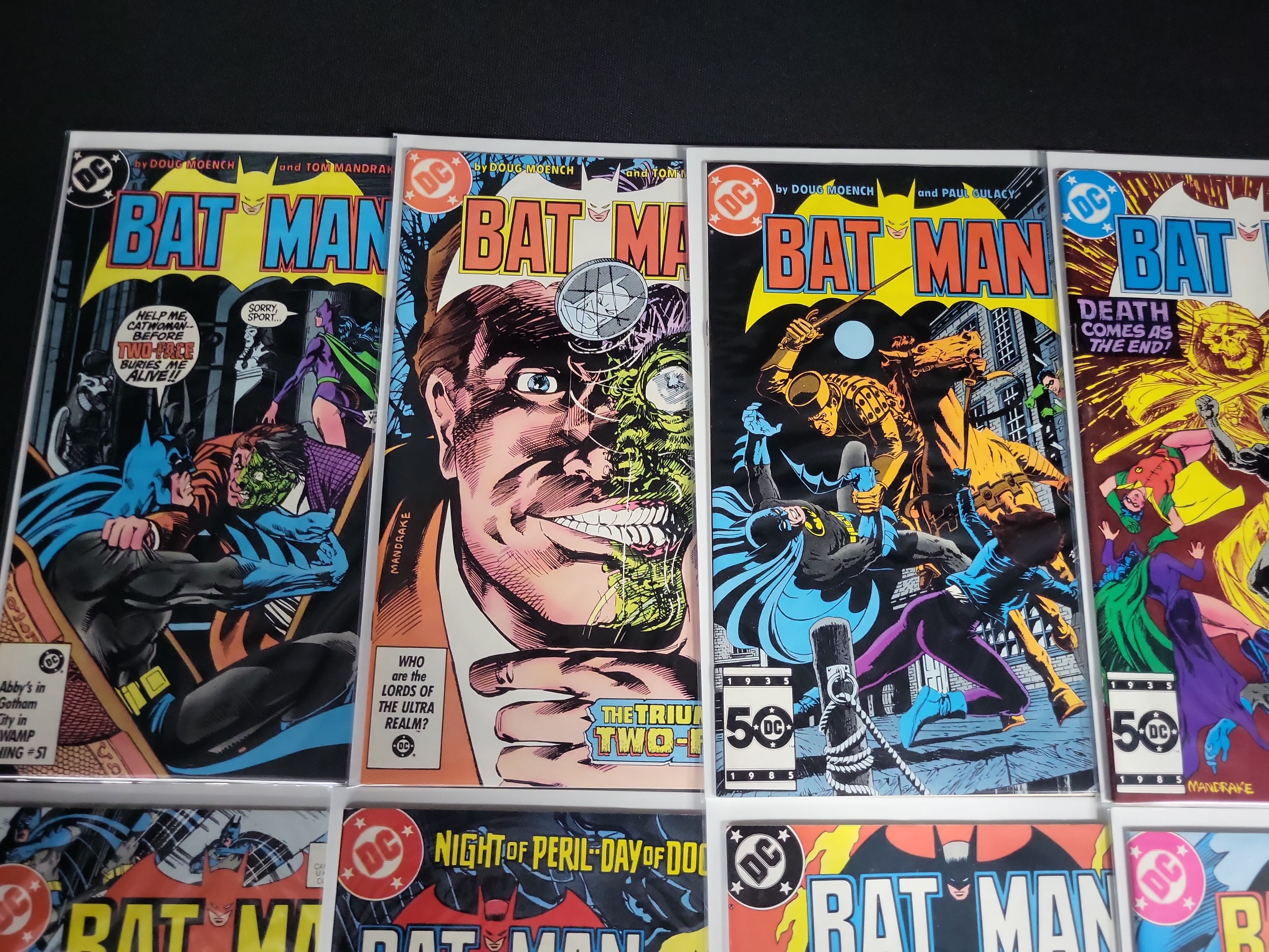 I04805 | Ten DC Batman Comic Books