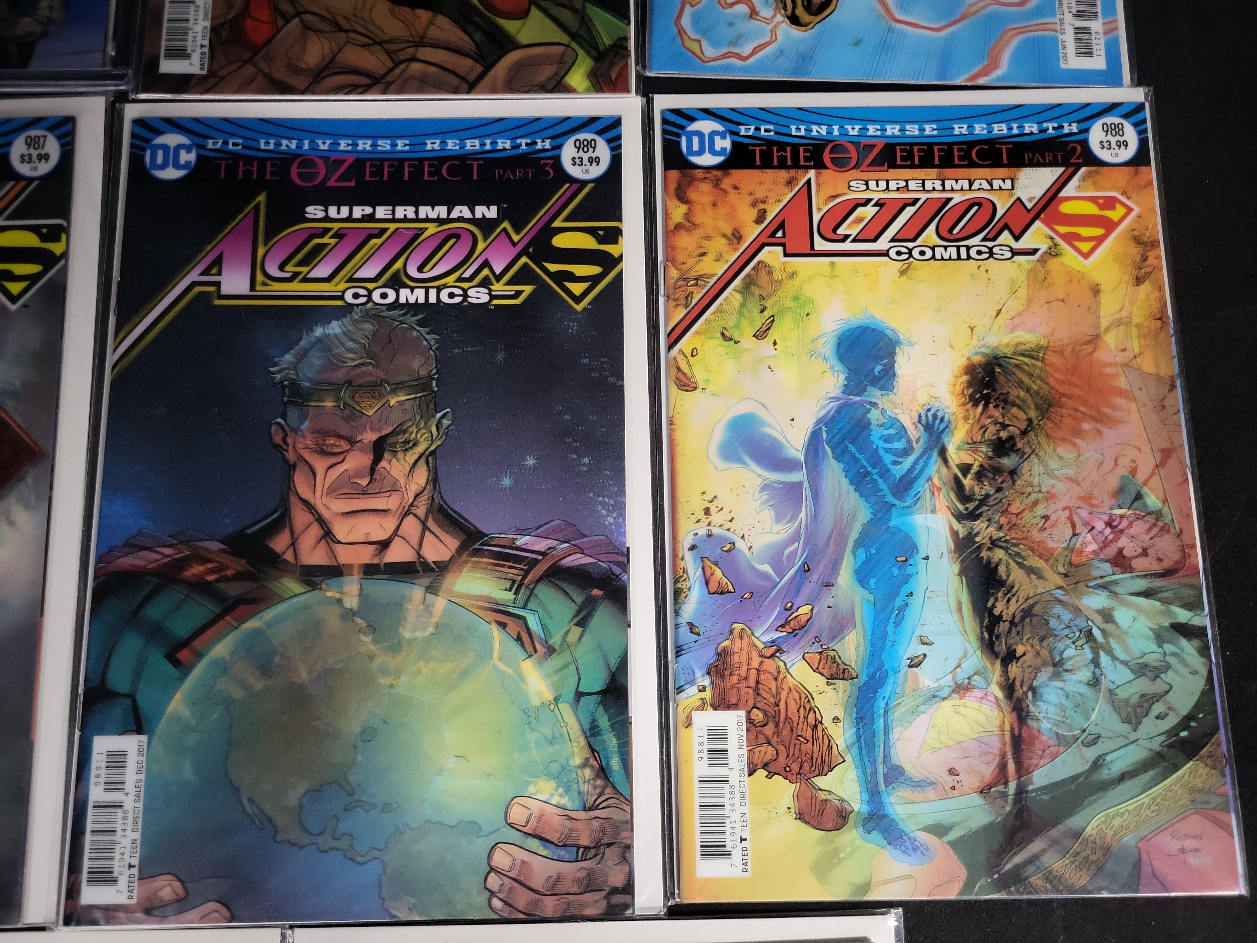 I04518 | Eight DC Comics Lenticular Variant Covers