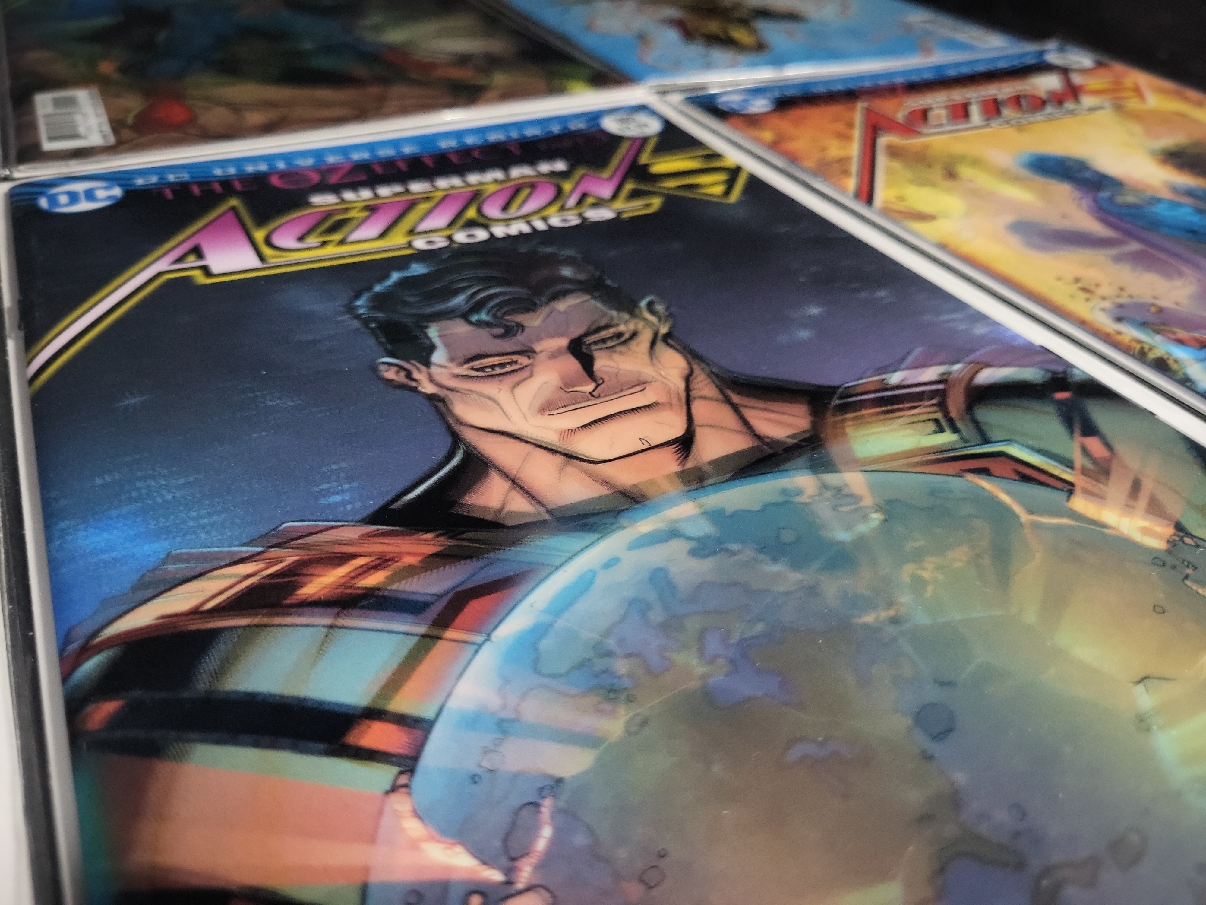 I04518 | Eight DC Comics Lenticular Variant Covers