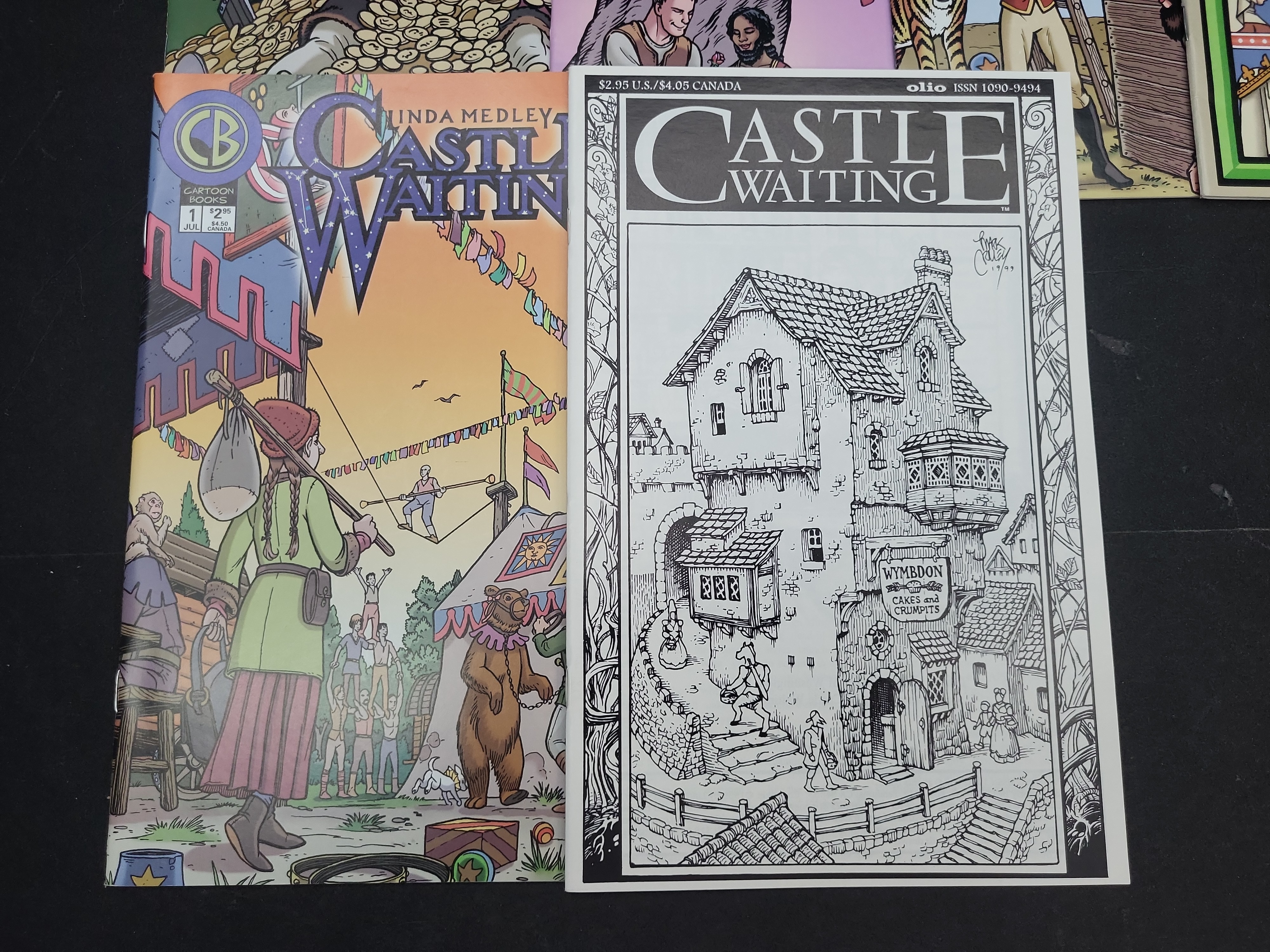 I03981 | Thirteen Castle Waiting Comic Books