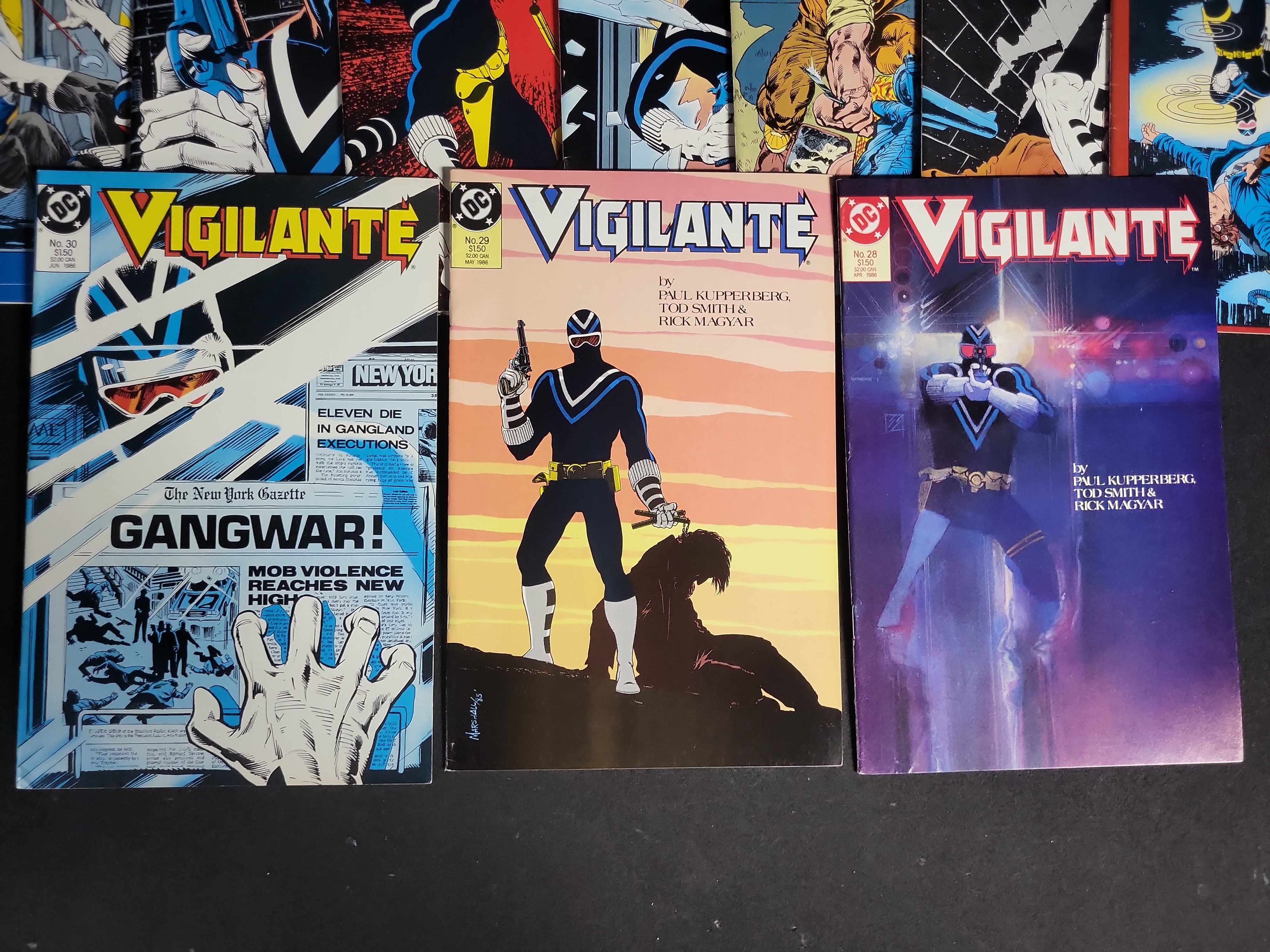 I04066 | A Collection of Vigilante Comics