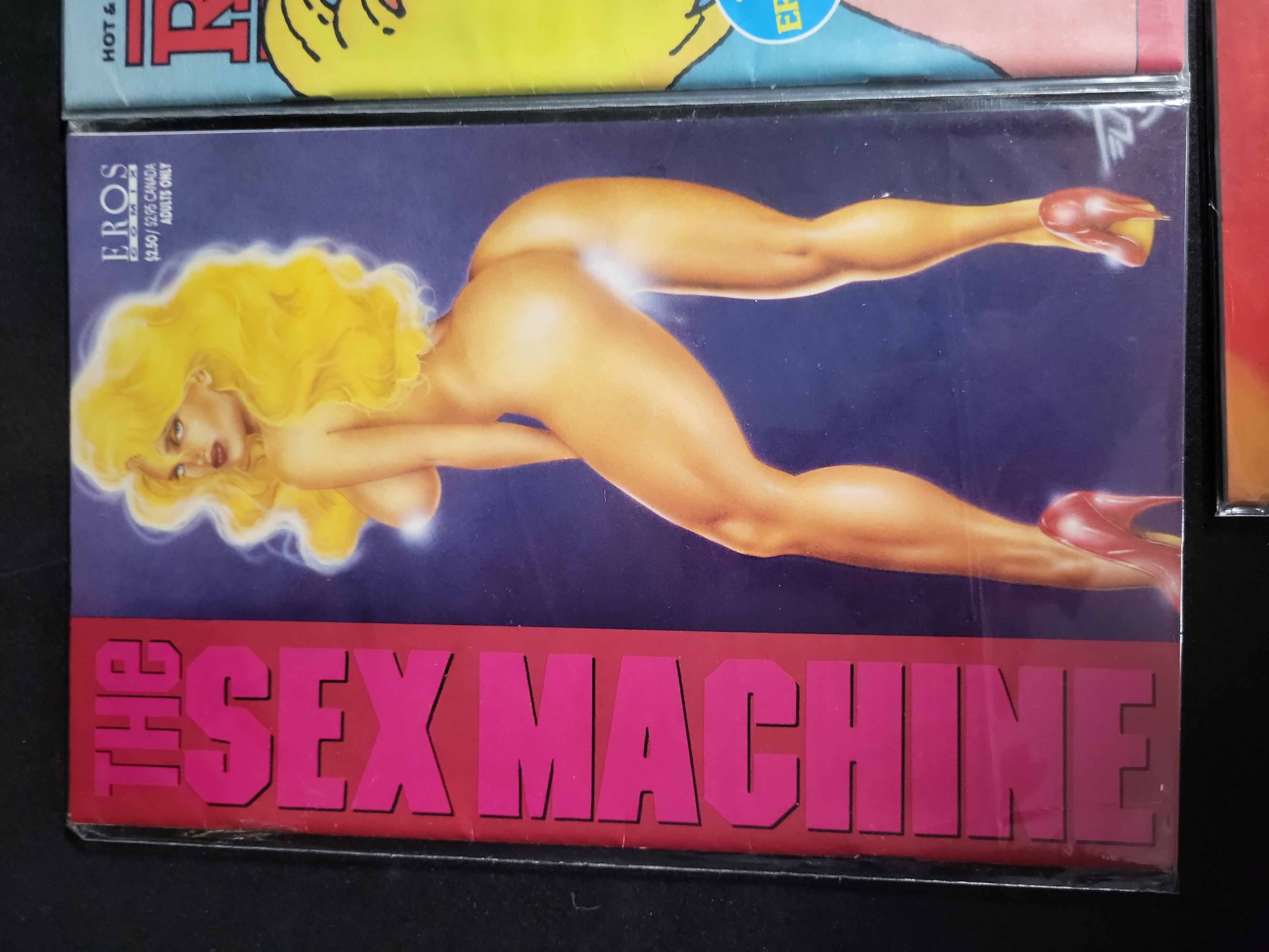 I04092 | Collection of Erotic Comic Books