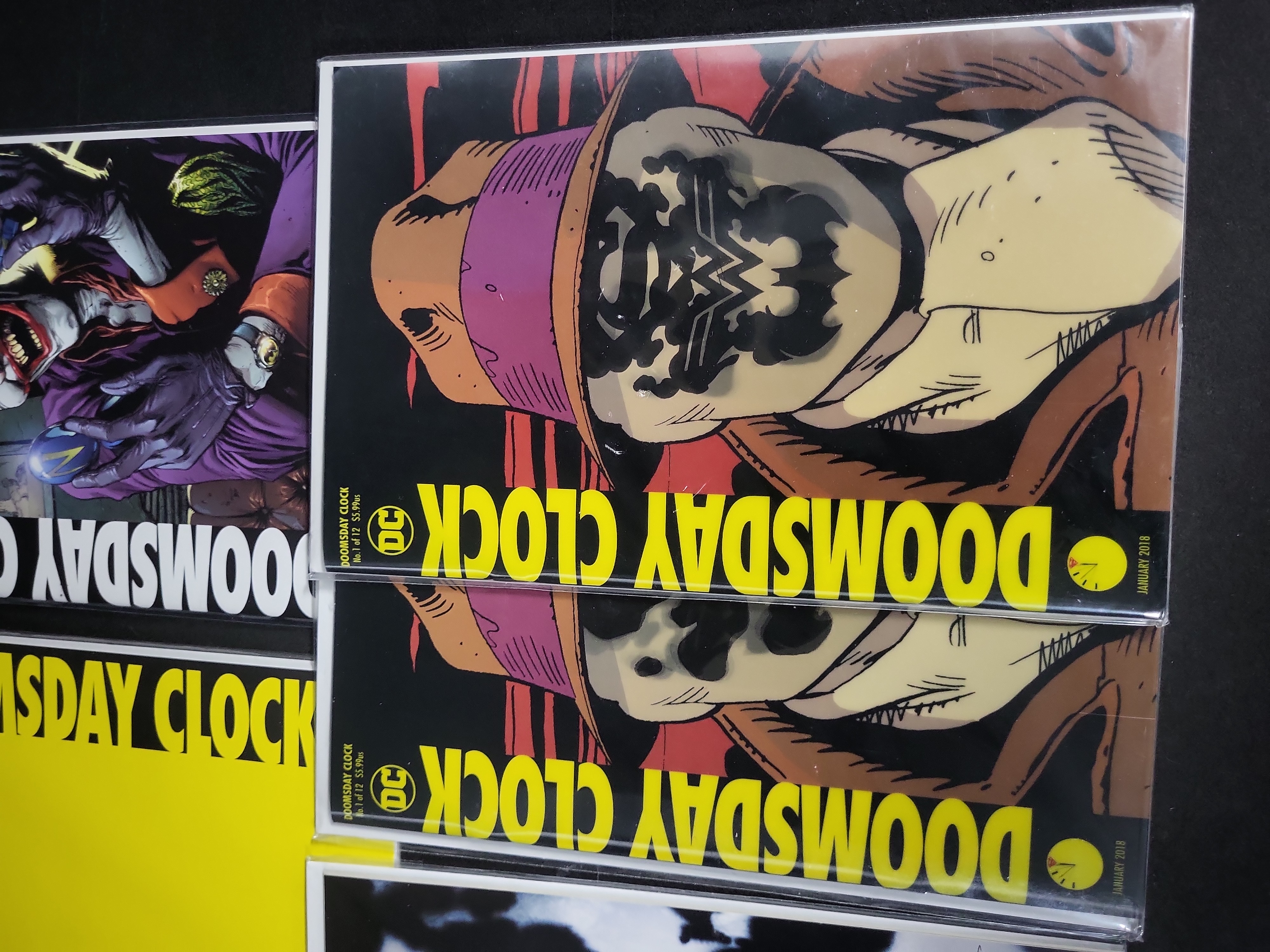 I04519 | Collection of DC Watchmen Related Comics