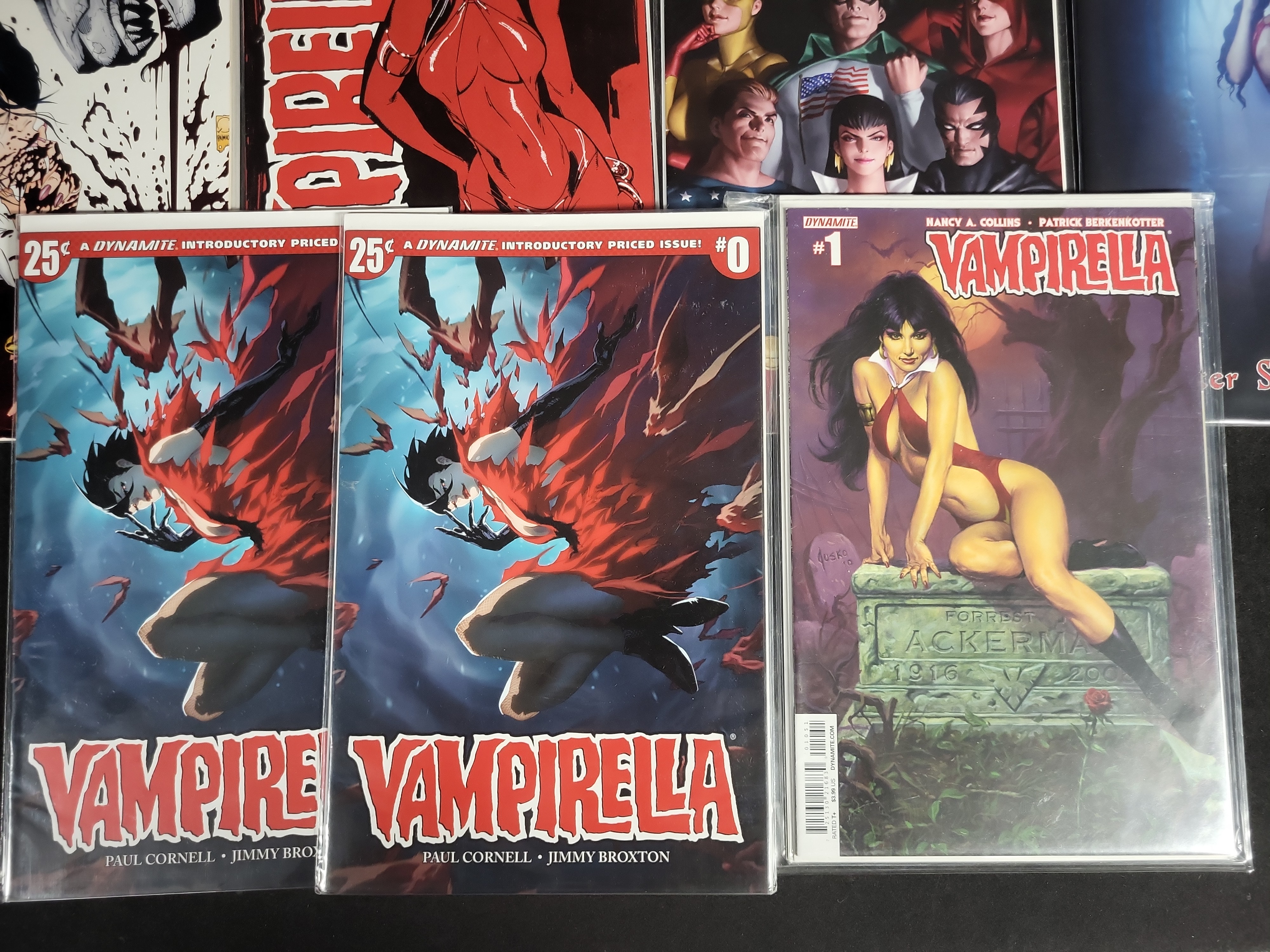 I04591 | Collection of 17 Vampirella Comics