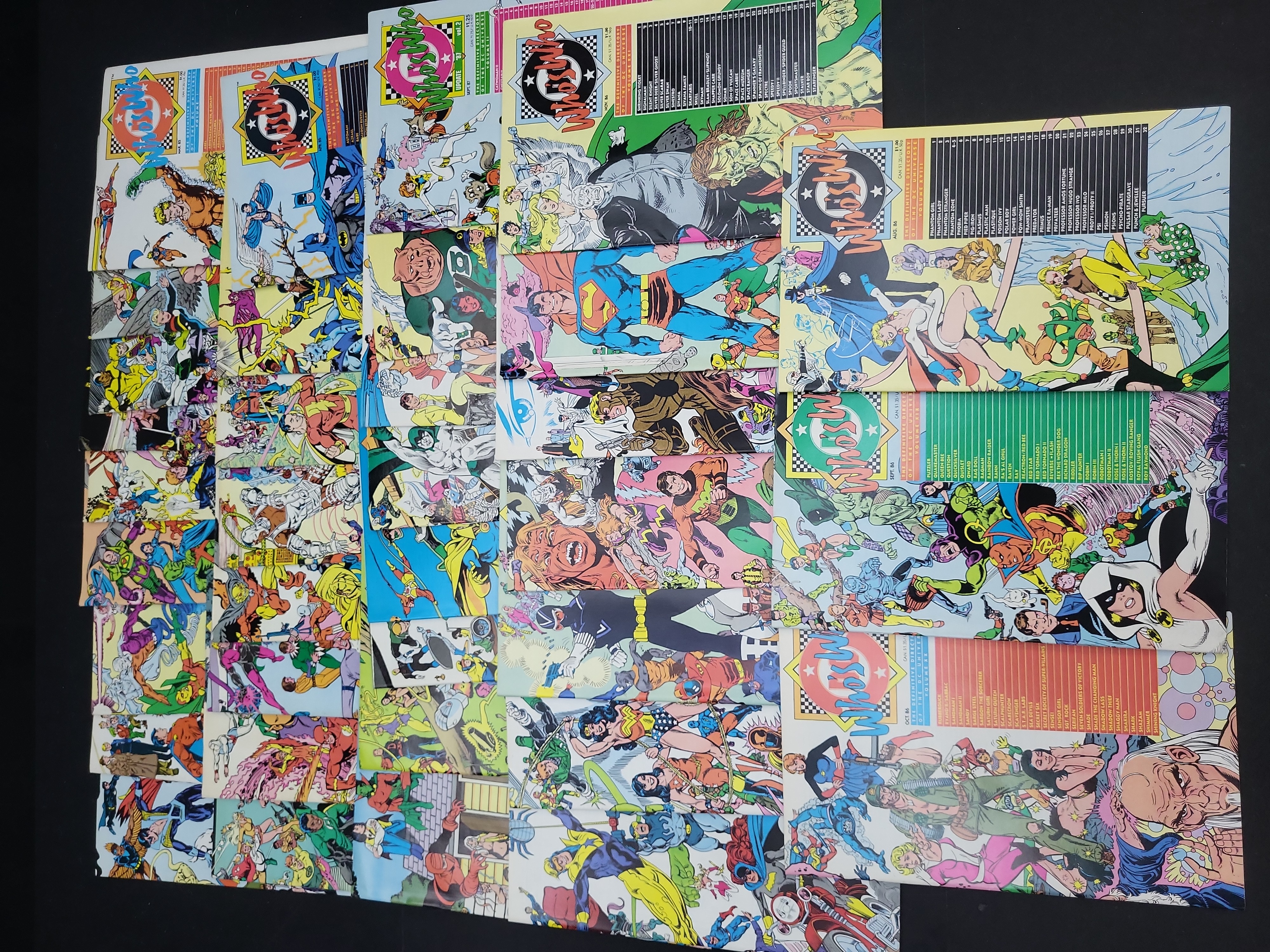 I04060 | DC Comics Who's Who Collection