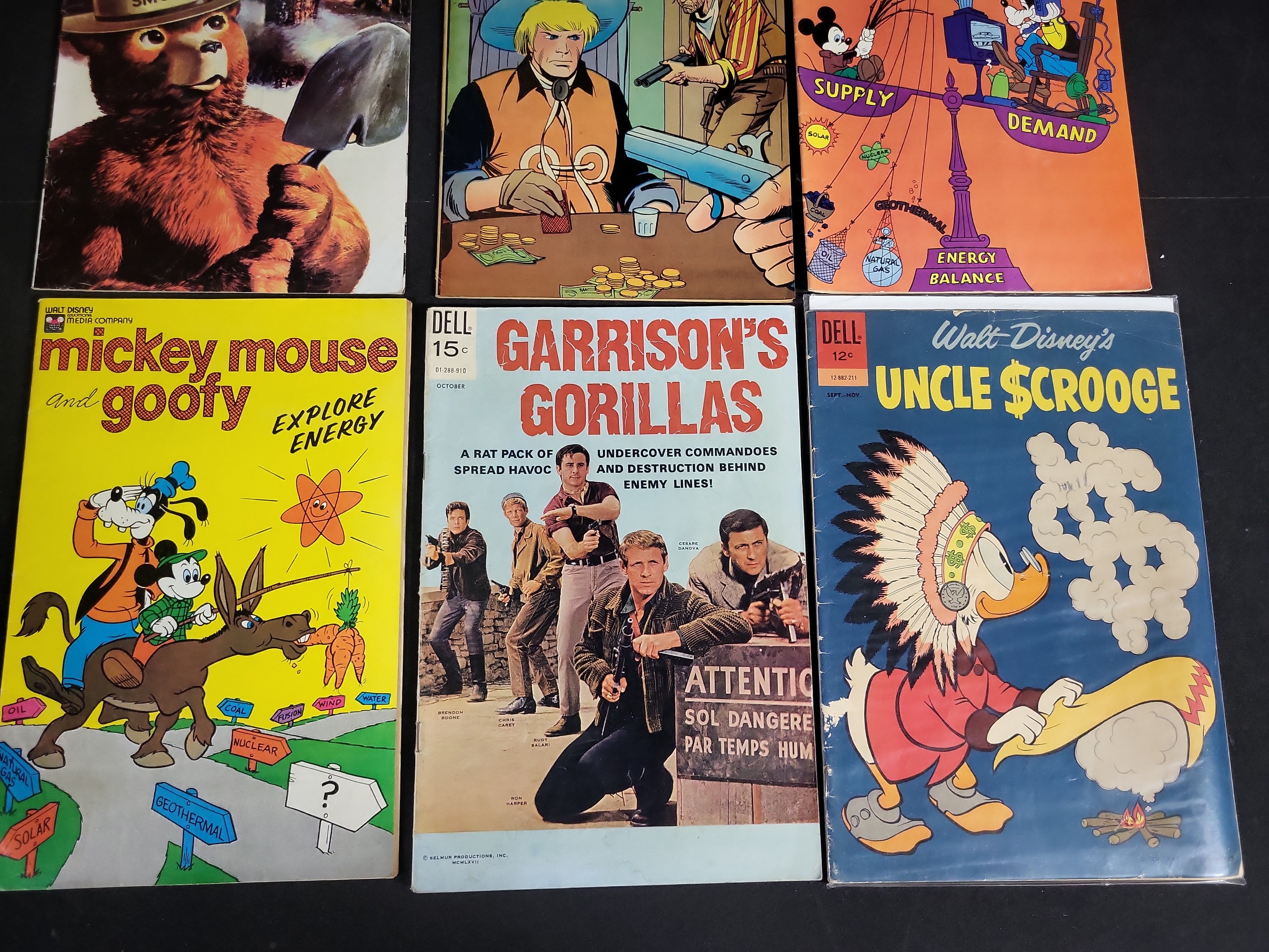 I04511 | Collection of Eight Vintage Comic Books