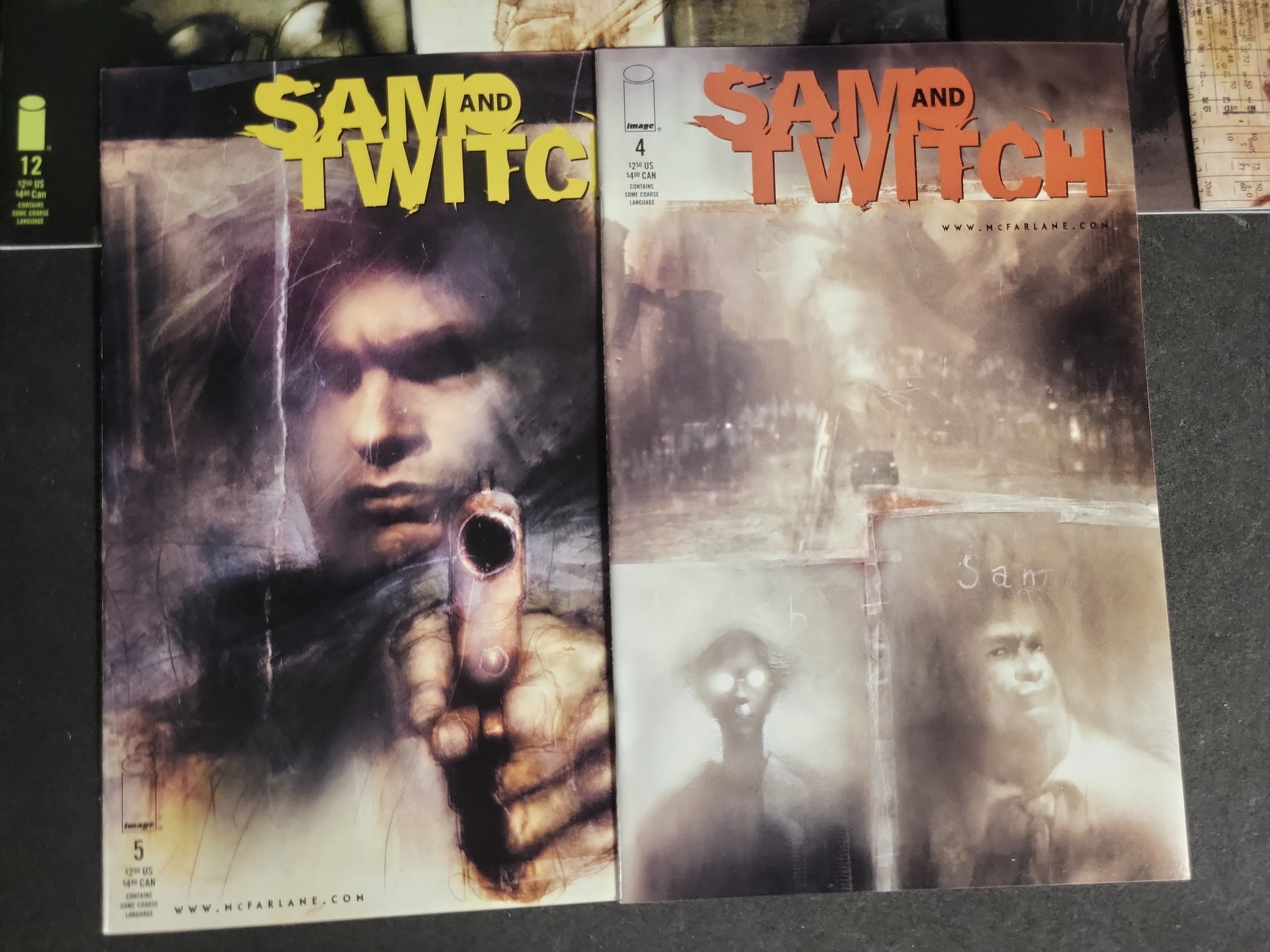 I03995 | Sam and Twitch Comic Book Collection