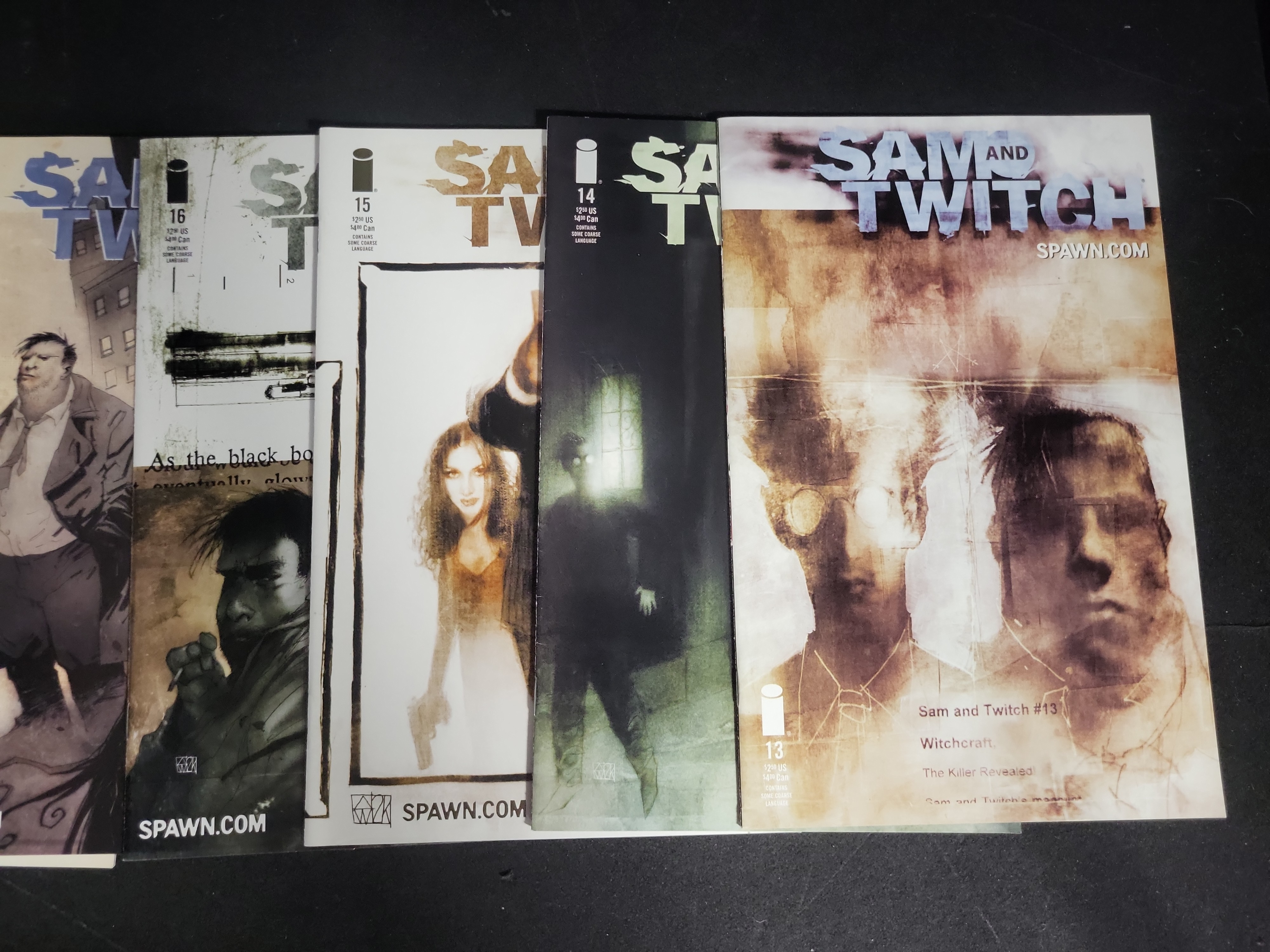 I03995 | Sam and Twitch Comic Book Collection