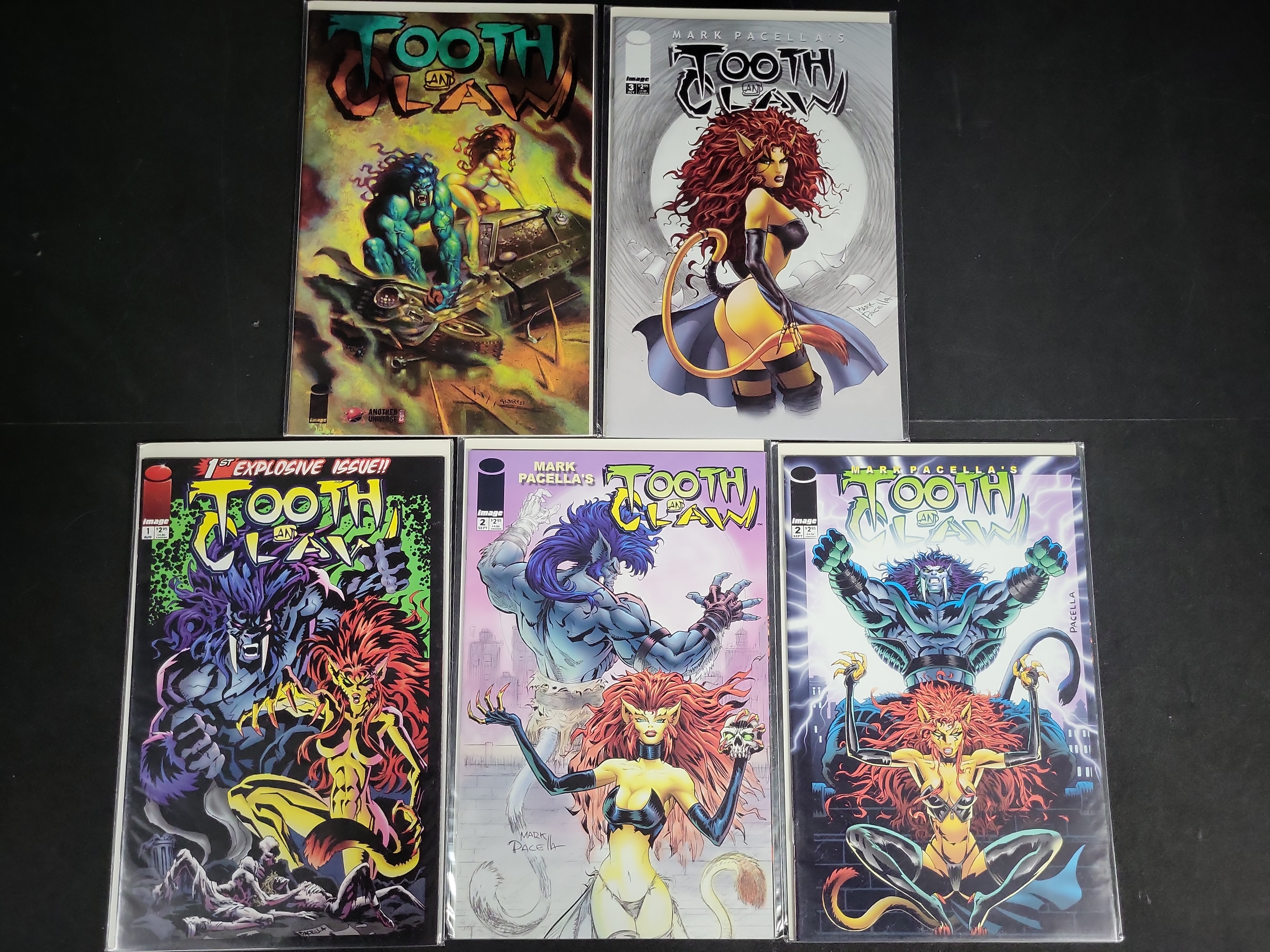 I04498 | Set of Tooth and Claw Comics