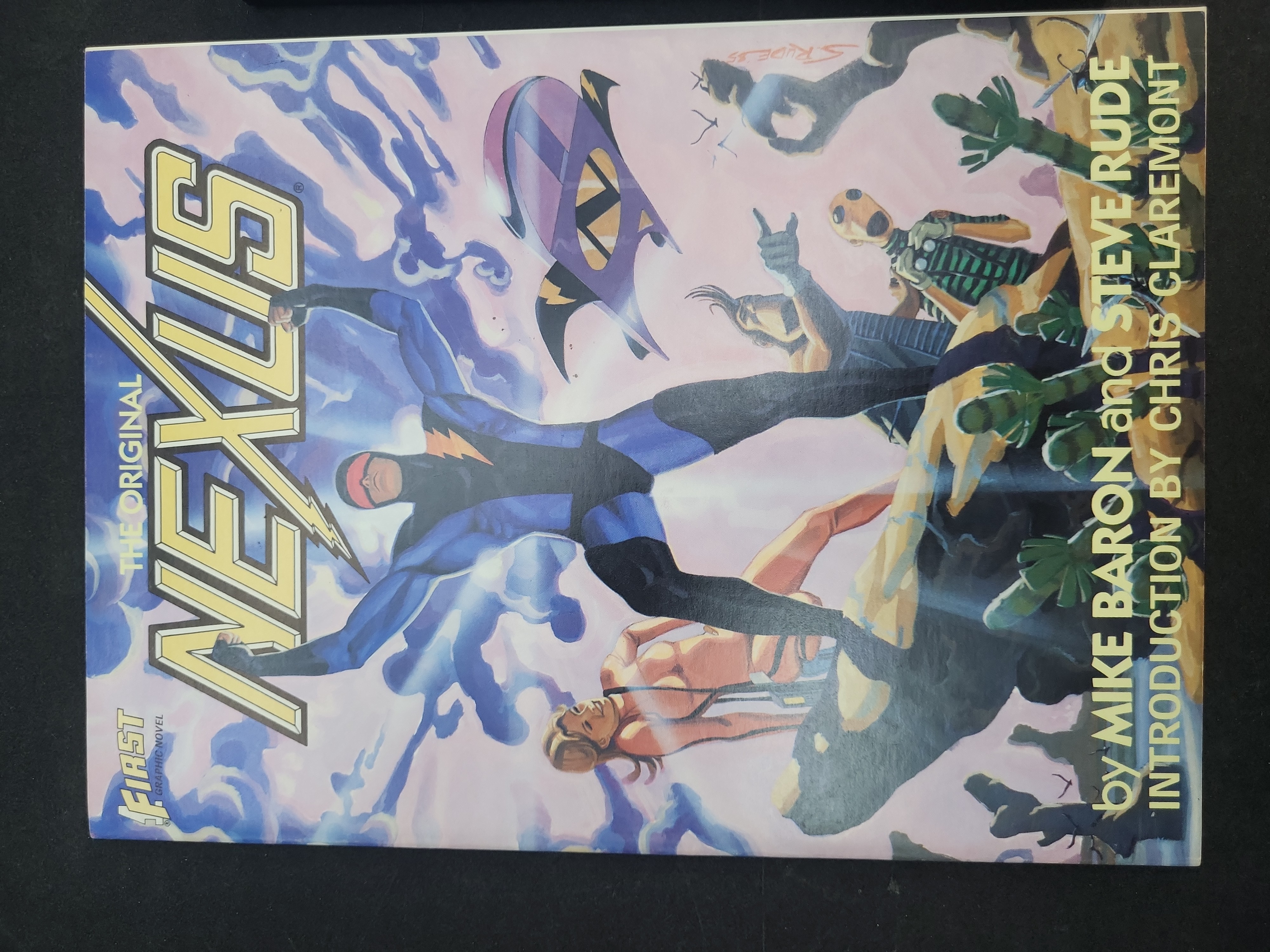 I03958 | Two Nexus Graphic Novel Collections