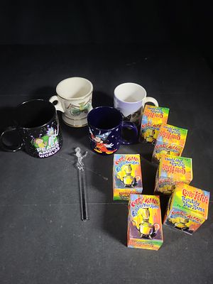 I04674 | An Assortment of Collectible Mugs. IMPORTANT – PLEASE REVIEW BEFORE BIDDING: Aeron 