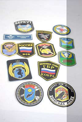13 Russian Para/Special Forces cloth badges