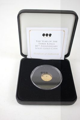 Three Kings 9c gold coins in case - proof-like