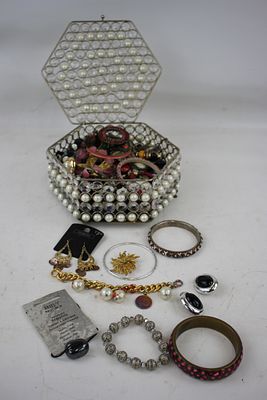 Jewelled box of costume jewellery