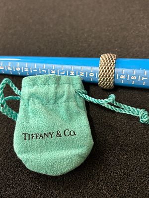 A Tiffany &amp; Co silver Somerset Mesh ring (925) with drawstring pouch weighing 9.04 gm