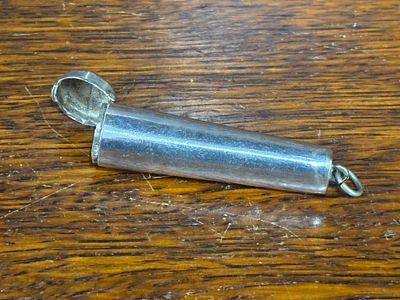 A plated cheroot holder