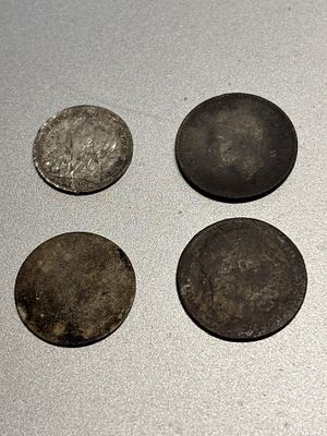 A Collection of UK Silver and Base Metal Coins. A collection of UK silver and base metal coins 