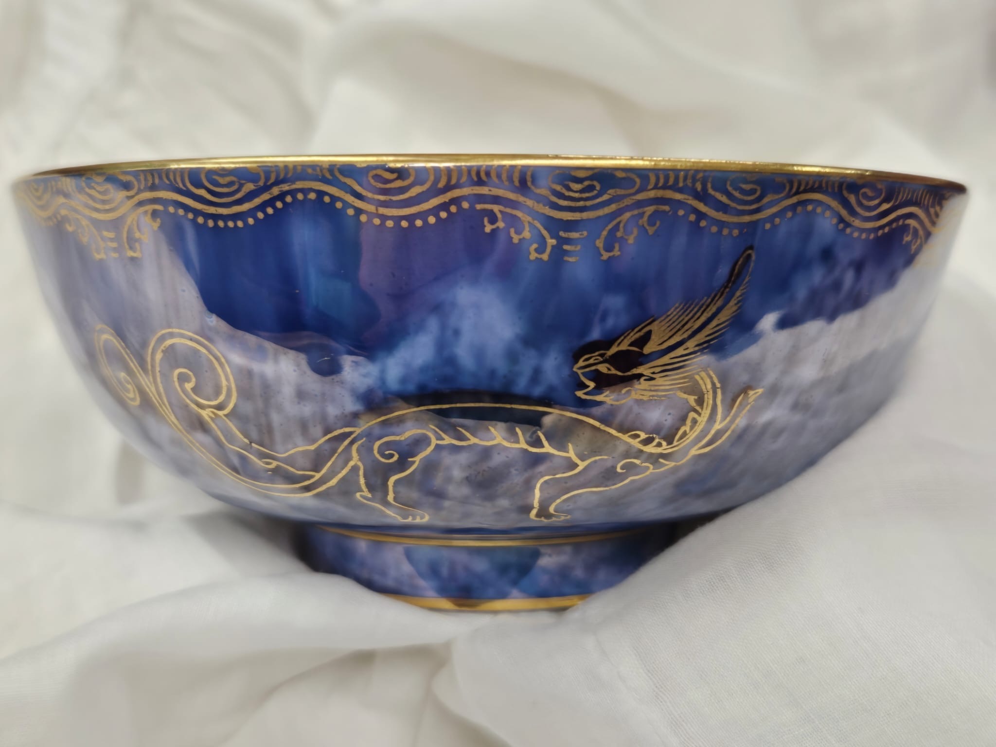 A Wedgwood Dragon Lustre porcelain bowl