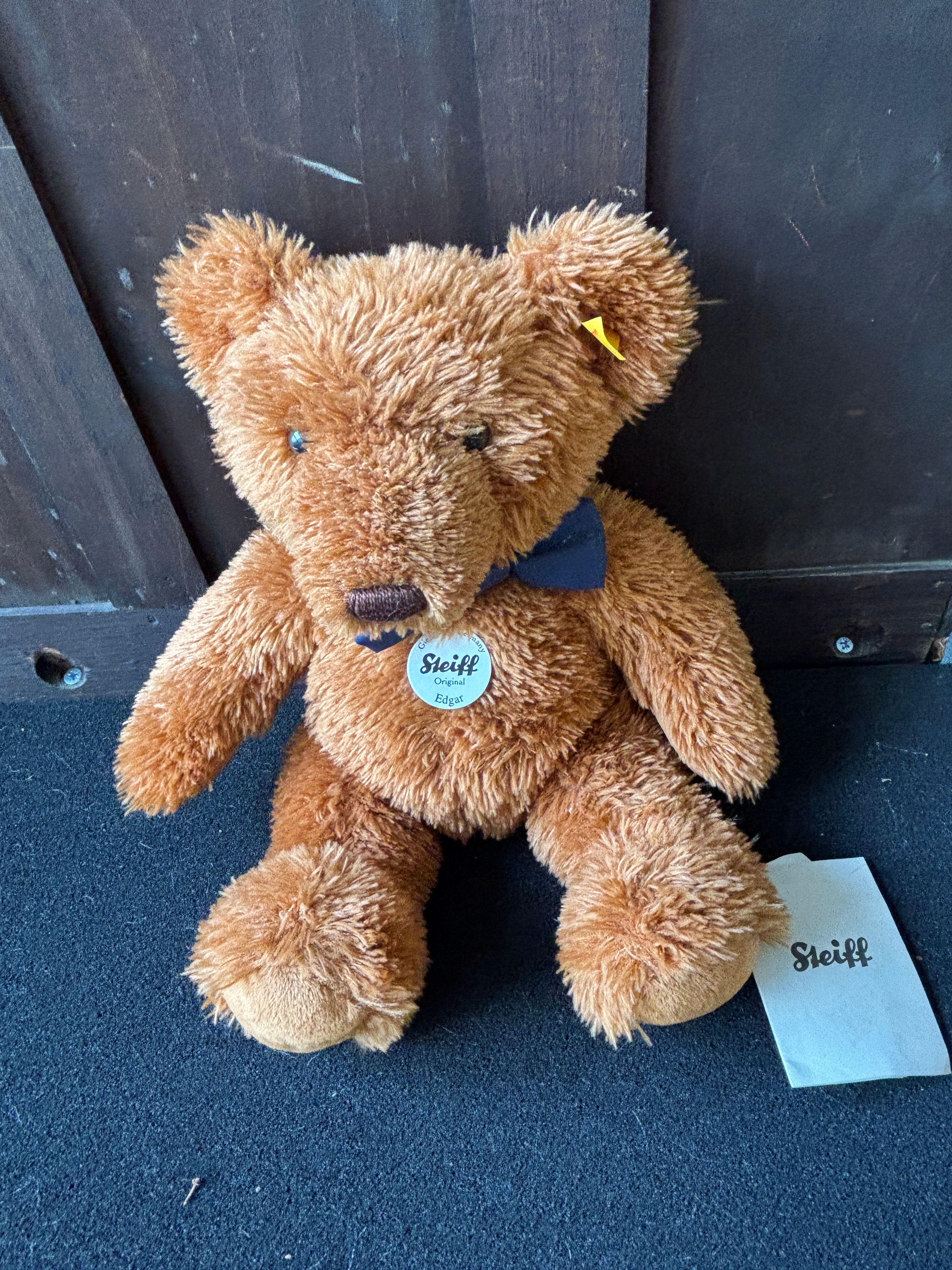 Steiff Edgar plush teddy bear c 26 cm seated