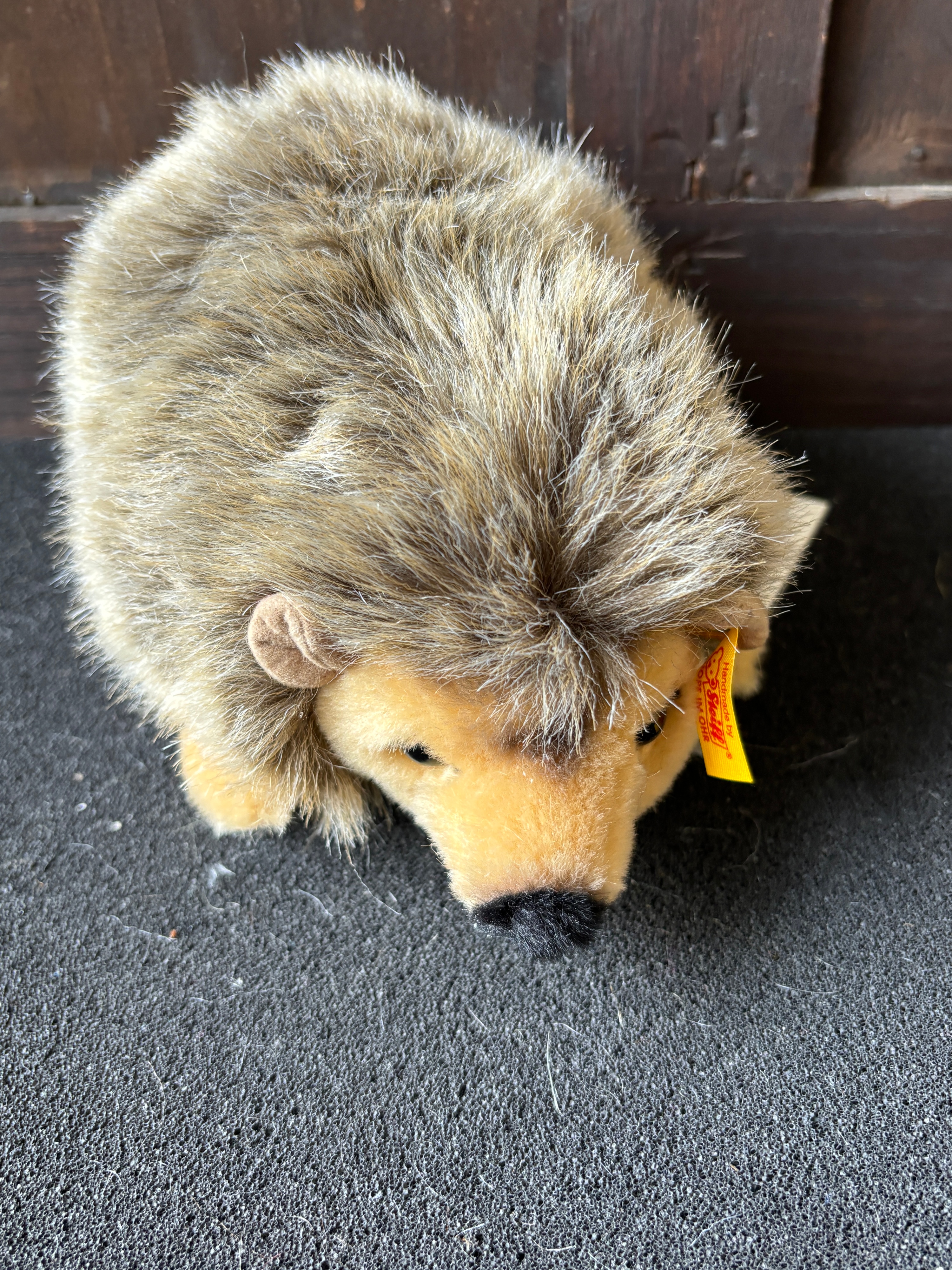 A Steiff Joggi hedgehog plush toy model number 070792 c 16 cm long