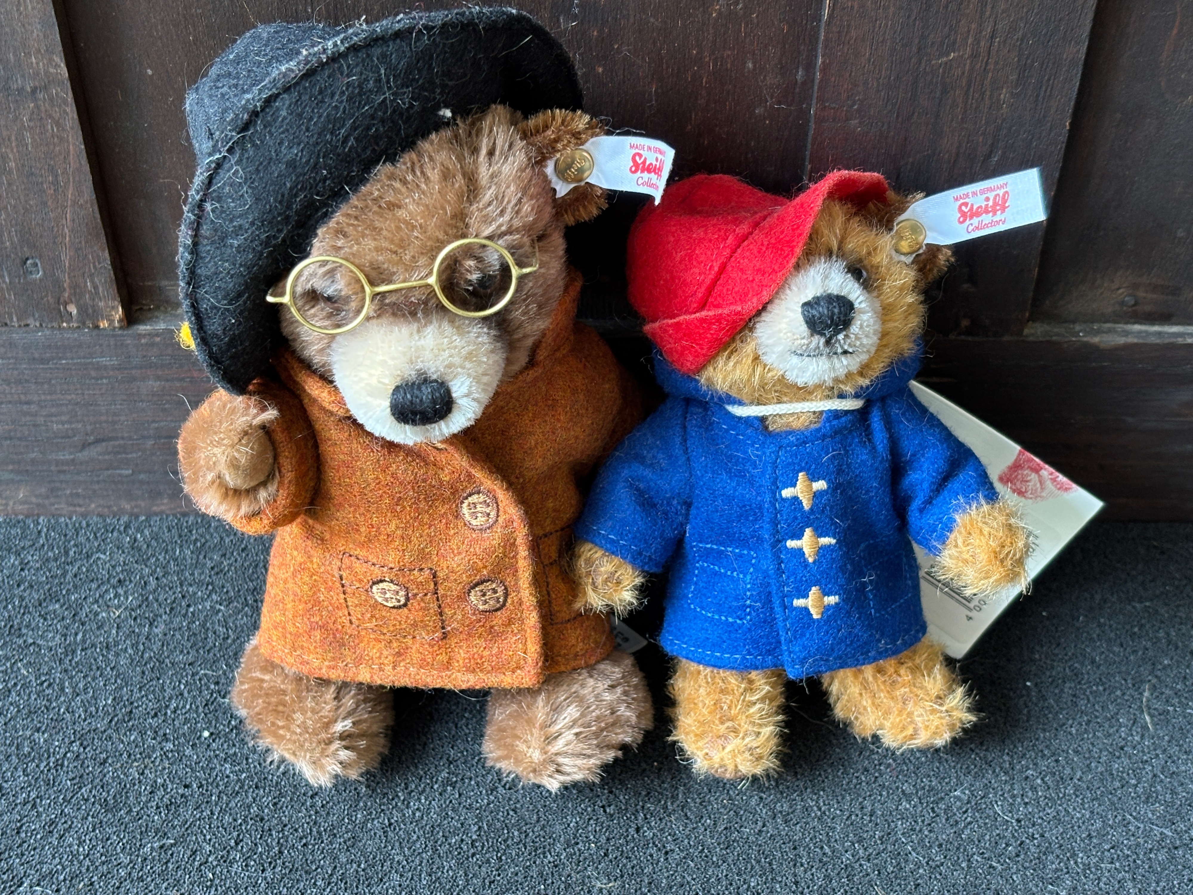 A Pair of Steiff Limited Edition Aunt Lucy and Paddington Bear Plush Toys c 15 cm and 12 cm tall with certificate