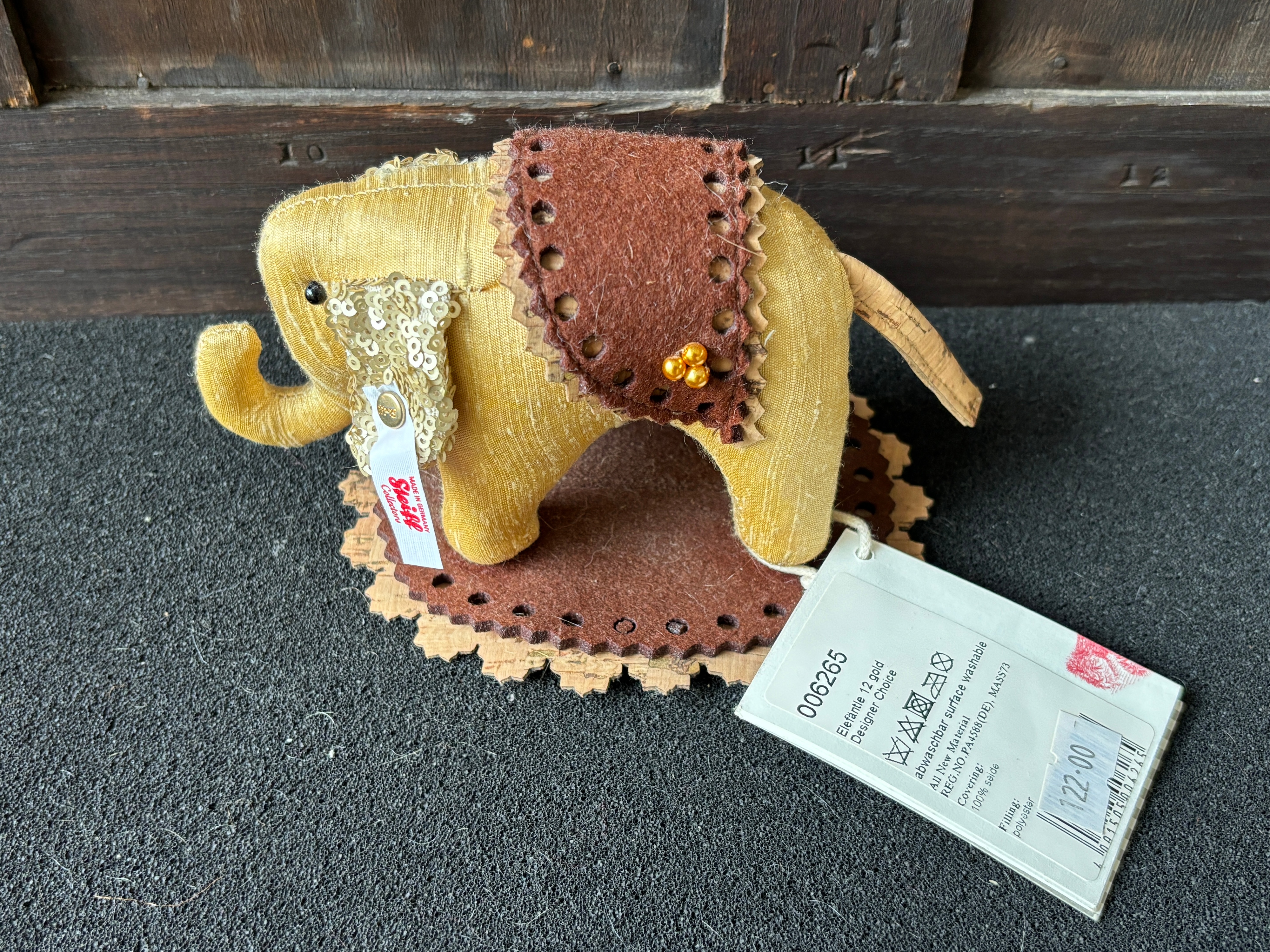 Steiff Designers Choice Steffi Elefäntle 12 Limited Edition Plush Elephant c 10 cm tall with certificate