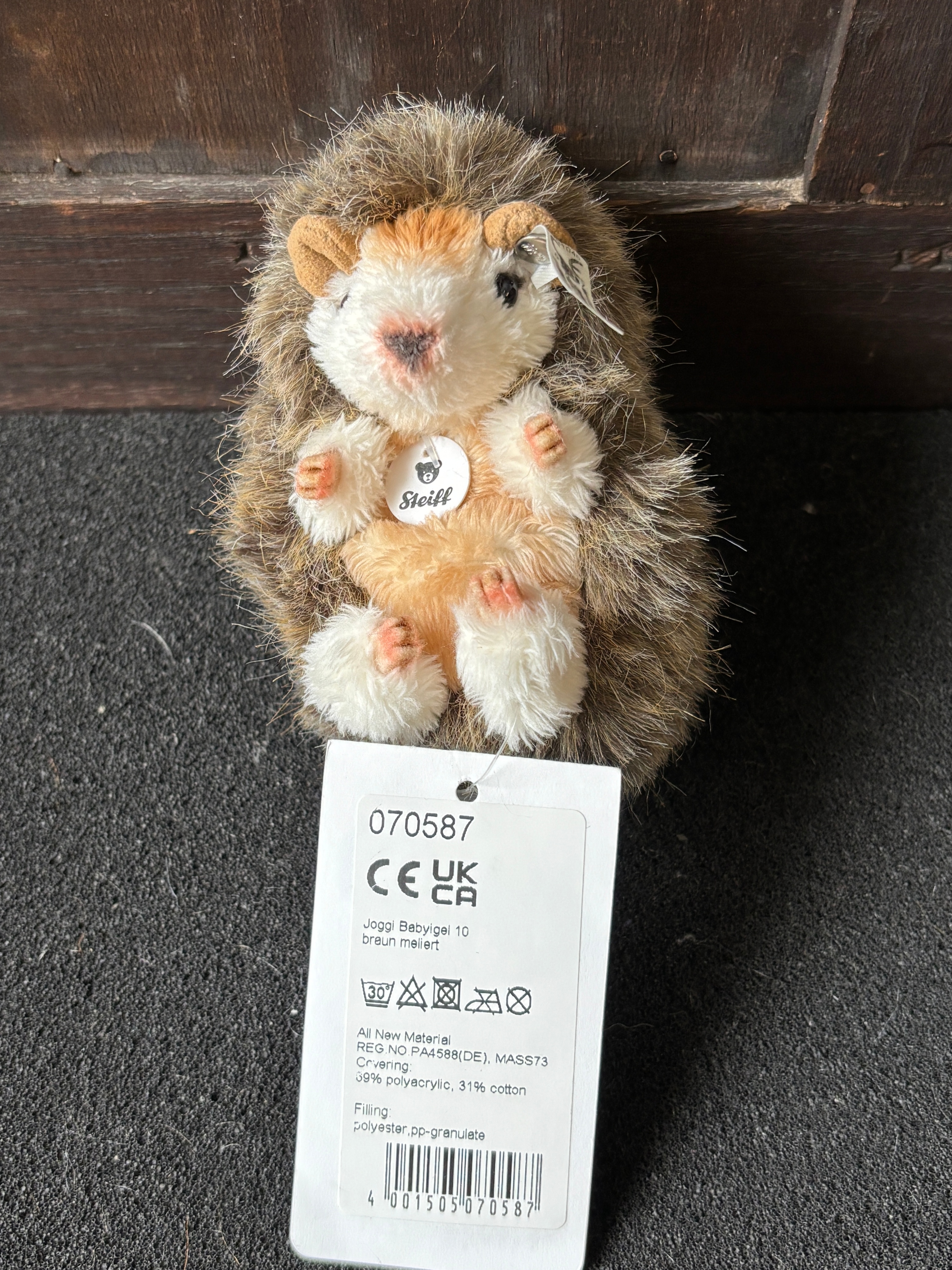Steiff Joggi Babyigel 10 Plush Hedgehog Toy c 12 cm tall
