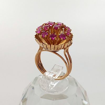 טבעת זהב צהוב 14 קראט חתומה, משקל 7.35 גרם, מידה 7, ניתנת להגדלה או להקטנה, עבודת יד ישנה 