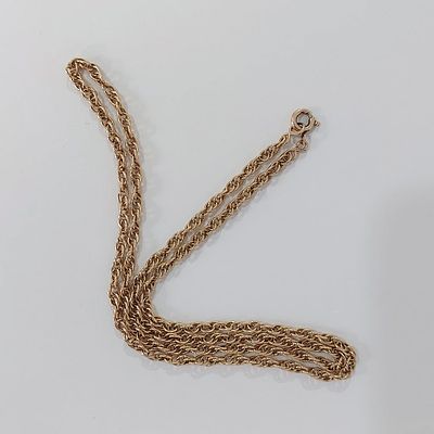 שרשרת זהב גוון אדום 14 קראט חתומה, משקל 13 גרם, אורך 56 ס"מ, עבודת חוליות, כחדשה.