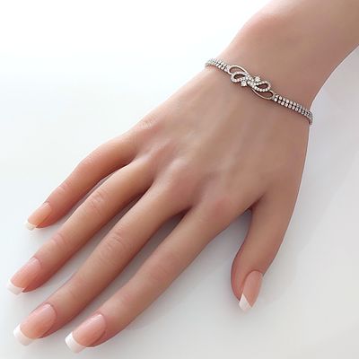 מציאה, מסגירה של חנות, צמיד כסף 925 חתום, משקל 6.00 גרם, אורך 19 ס"מ, חזית מעוטרת ומשובצת 