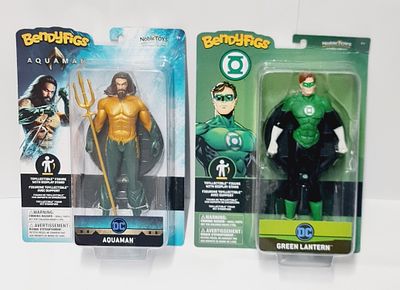 זוג פיגרים איכותיים מסדרת גיבורי על DC