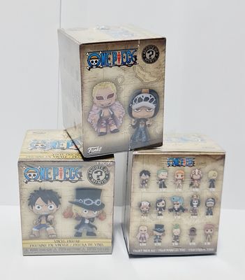 סט של 3 בובות ויניל מסדרת וואן פיס הפתעה