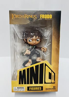 פסל איכותי במיוחד תוצרת איירון סטודיו סדרת מיניקו דגם פרודו