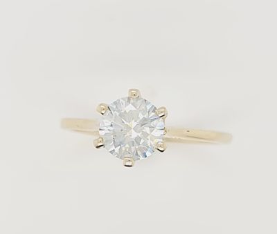 טבעת זהב 14k משובצת יהלום טבעי במשקל של 1.05ct ניקיון vs2 גוון J. מידה 5.5